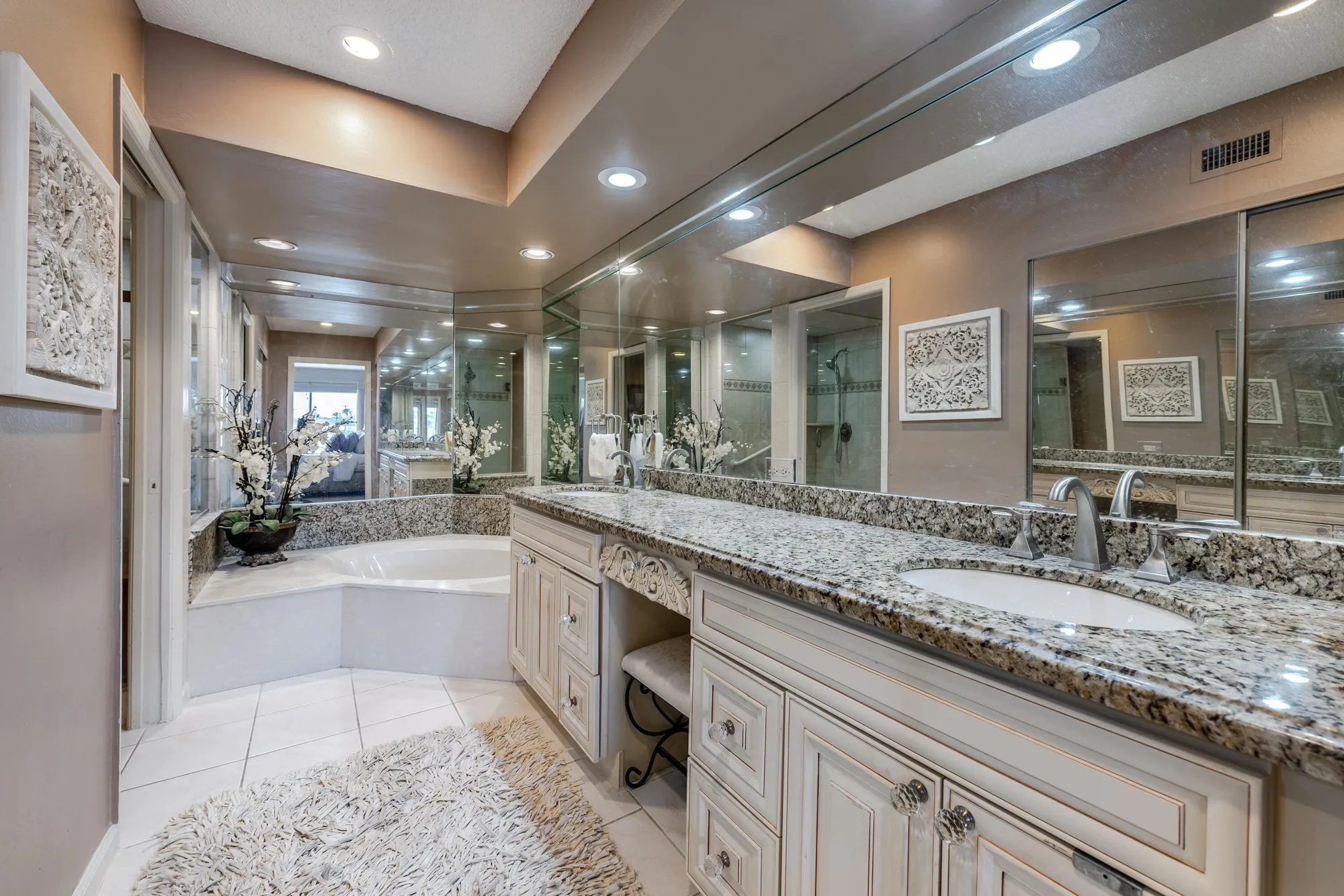 Property Slideshow image 10 of 67 | 15354 strathearn dr 12604, Delray Beach, FL, 33446