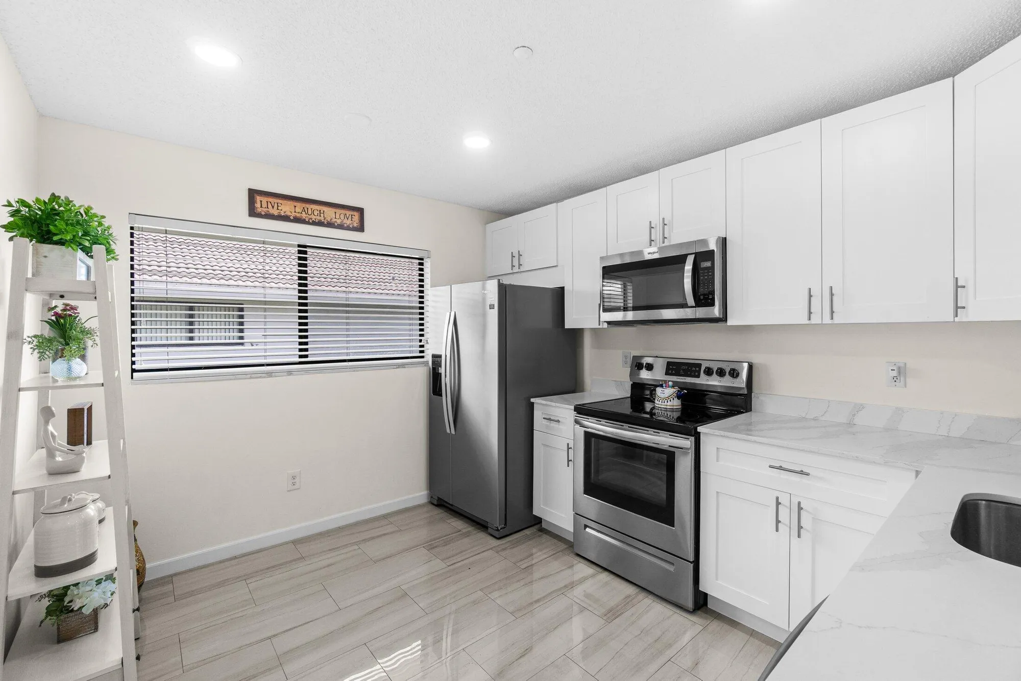 Property Slideshow image 6 of 41 | 15011 ashland cir apt 23, Delray Beach, FL, 33484