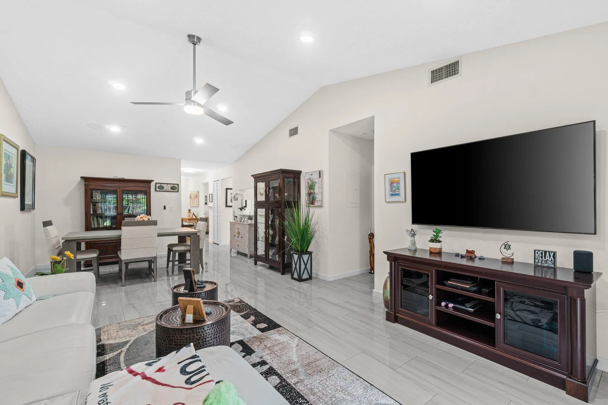 Property Slideshow image 16 of 41 | 15011 ashland cir apt 23, Delray Beach, FL, 33484