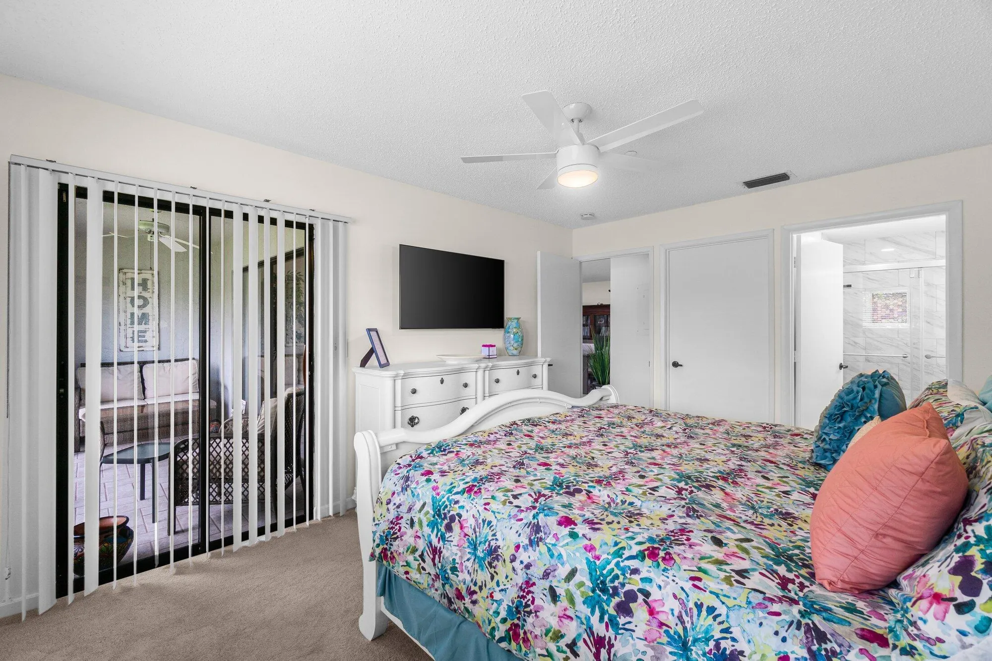 Property Slideshow image 17 of 41 | 15011 ashland cir apt 23, Delray Beach, FL, 33484
