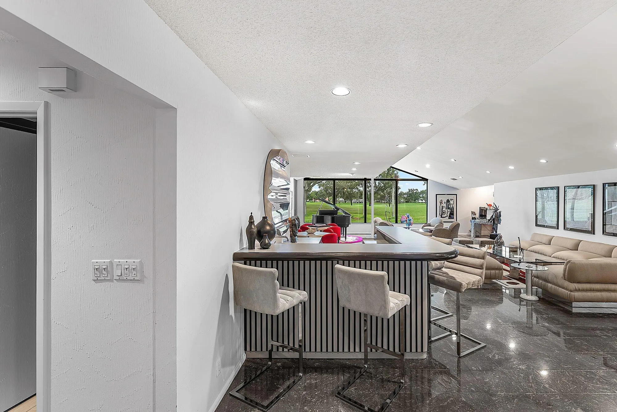 Property Slideshow image 7 of 73 | 14 oaks ln, Boynton Beach, FL, 33436