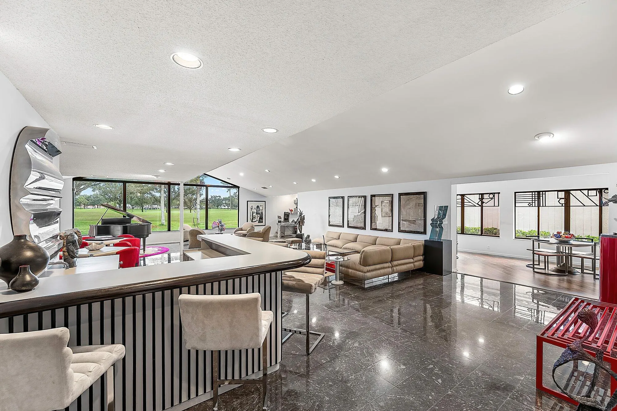 Property Slideshow image 8 of 73 | 14 oaks ln, Boynton Beach, FL, 33436