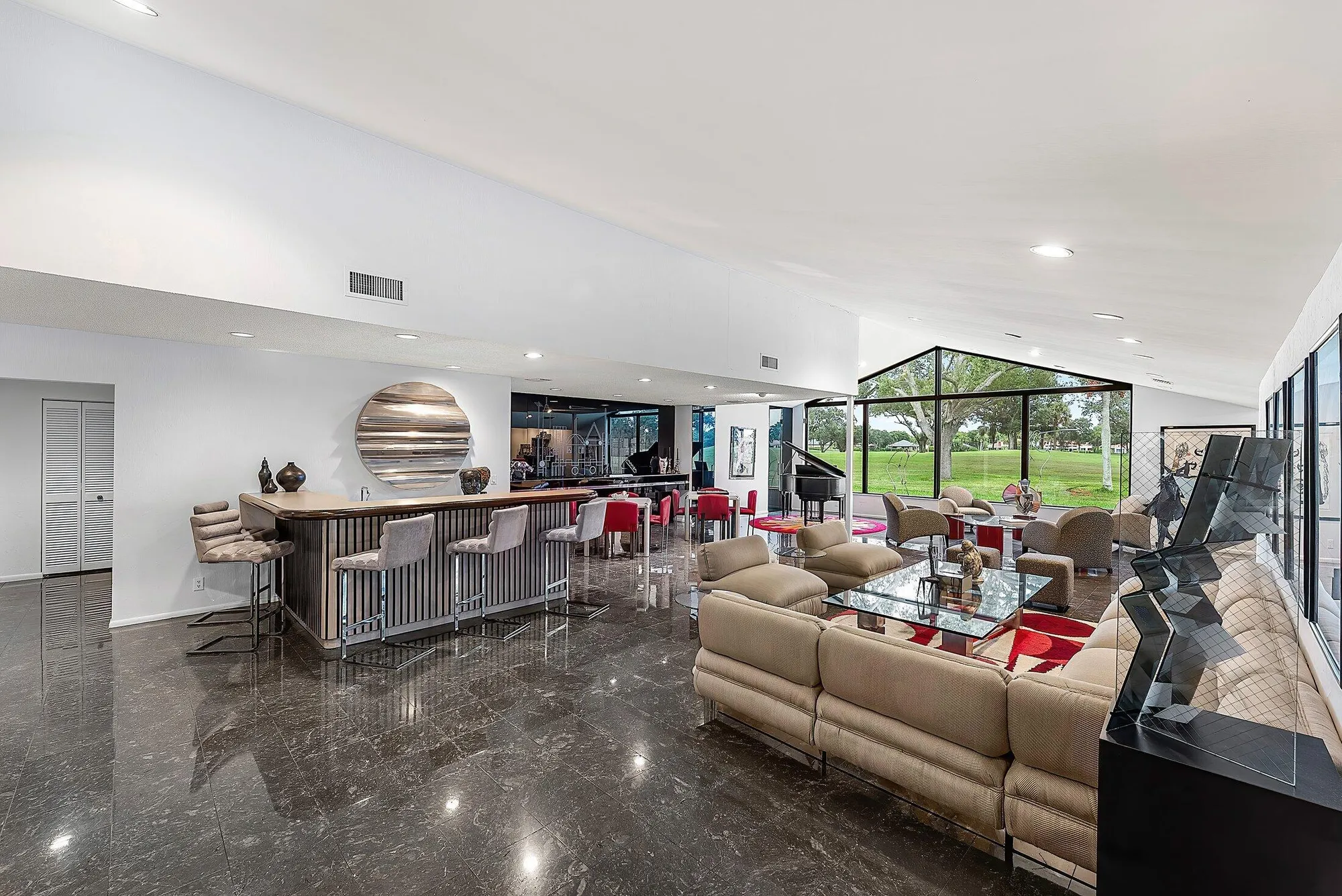 Property Slideshow image 9 of 73 | 14 oaks ln, Boynton Beach, FL, 33436