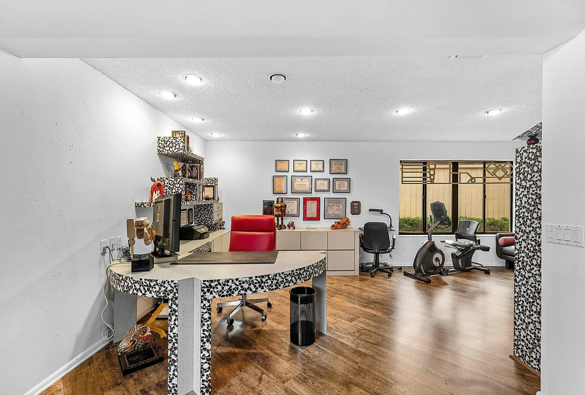 Property Slideshow image 17 of 73 | 14 oaks ln, Boynton Beach, FL, 33436