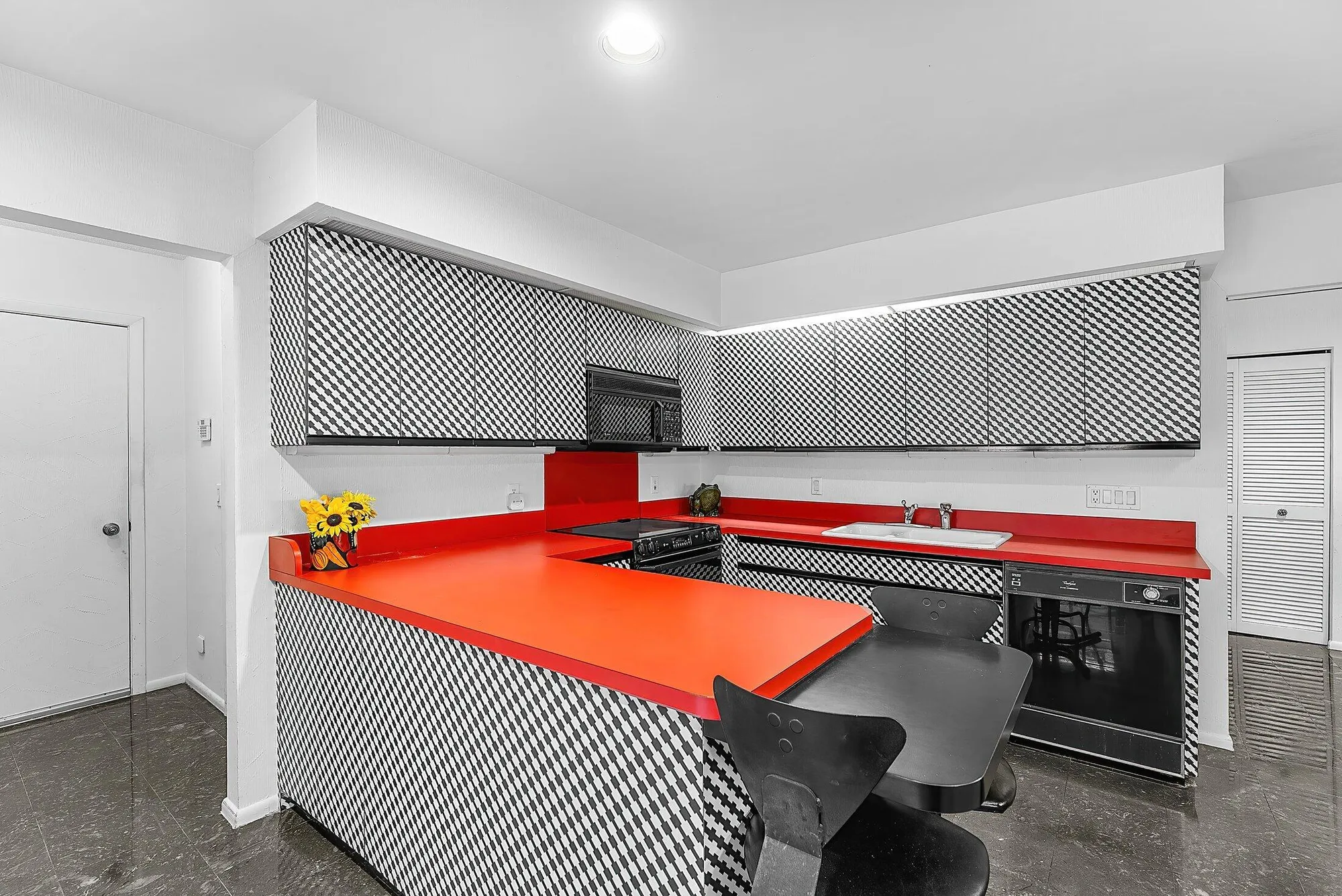 Property Slideshow image 24 of 73 | 14 oaks ln, Boynton Beach, FL, 33436