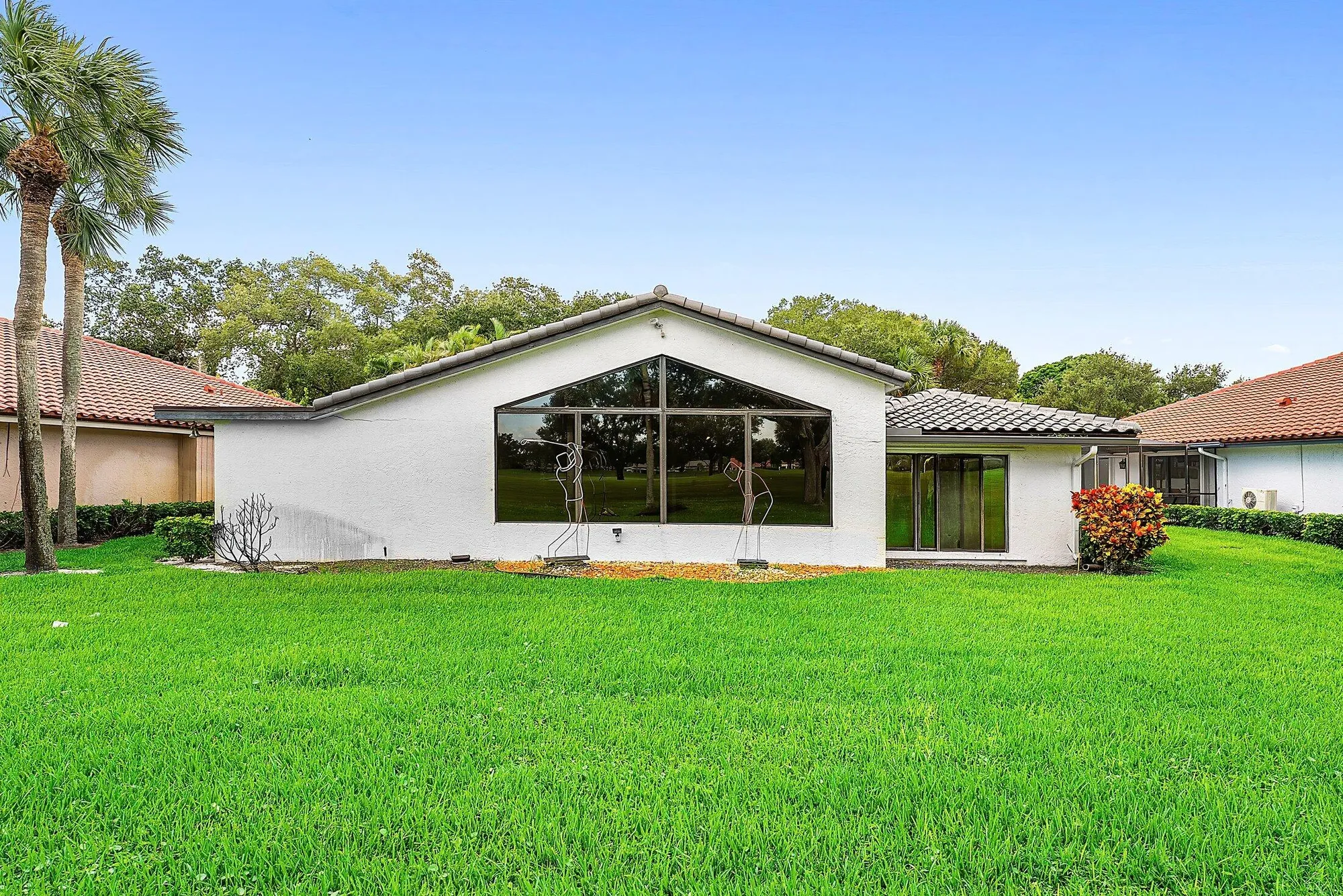 Property Slideshow image 39 of 73 | 14 oaks ln, Boynton Beach, FL, 33436