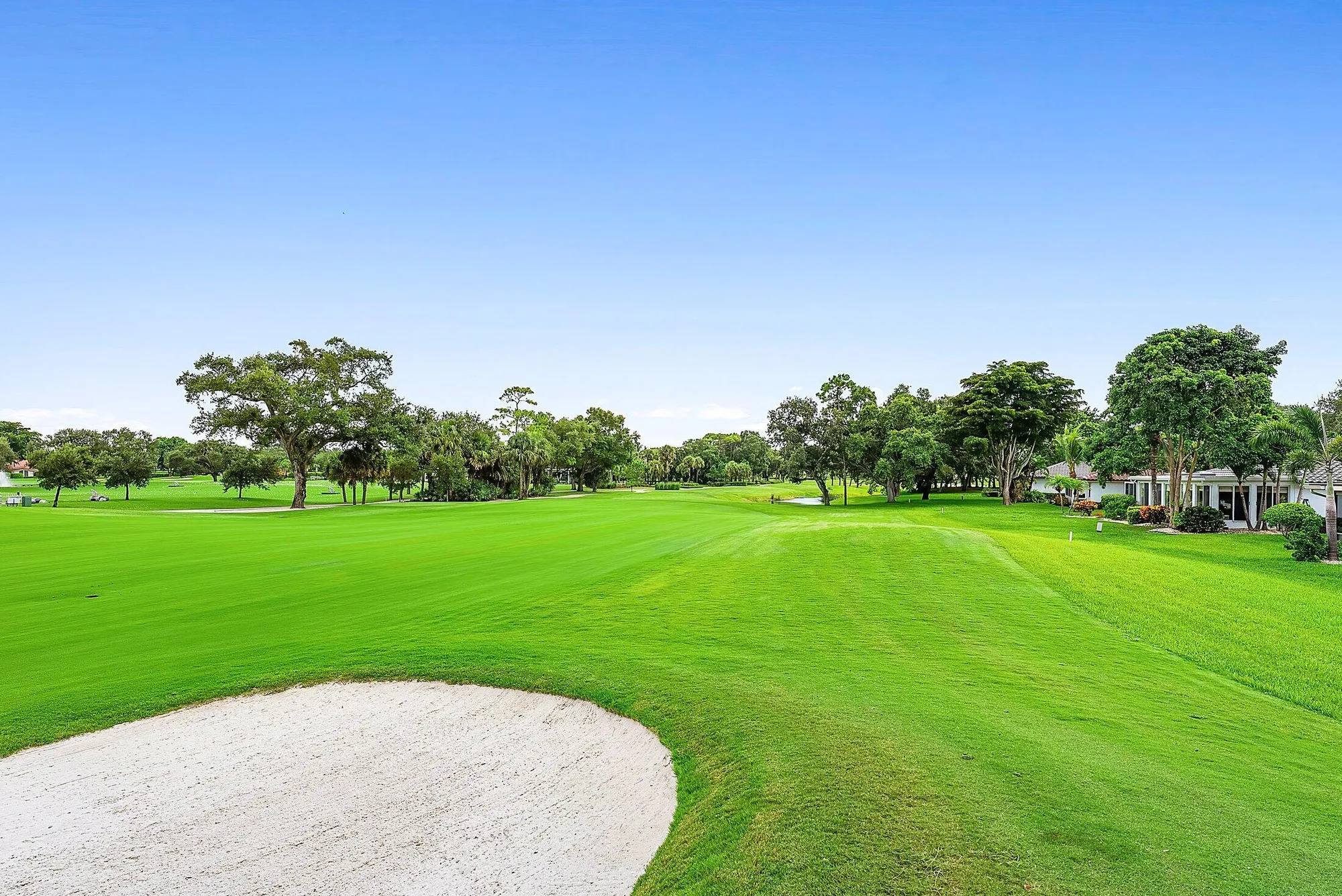 Property Slideshow image 40 of 73 | 14 oaks ln, Boynton Beach, FL, 33436