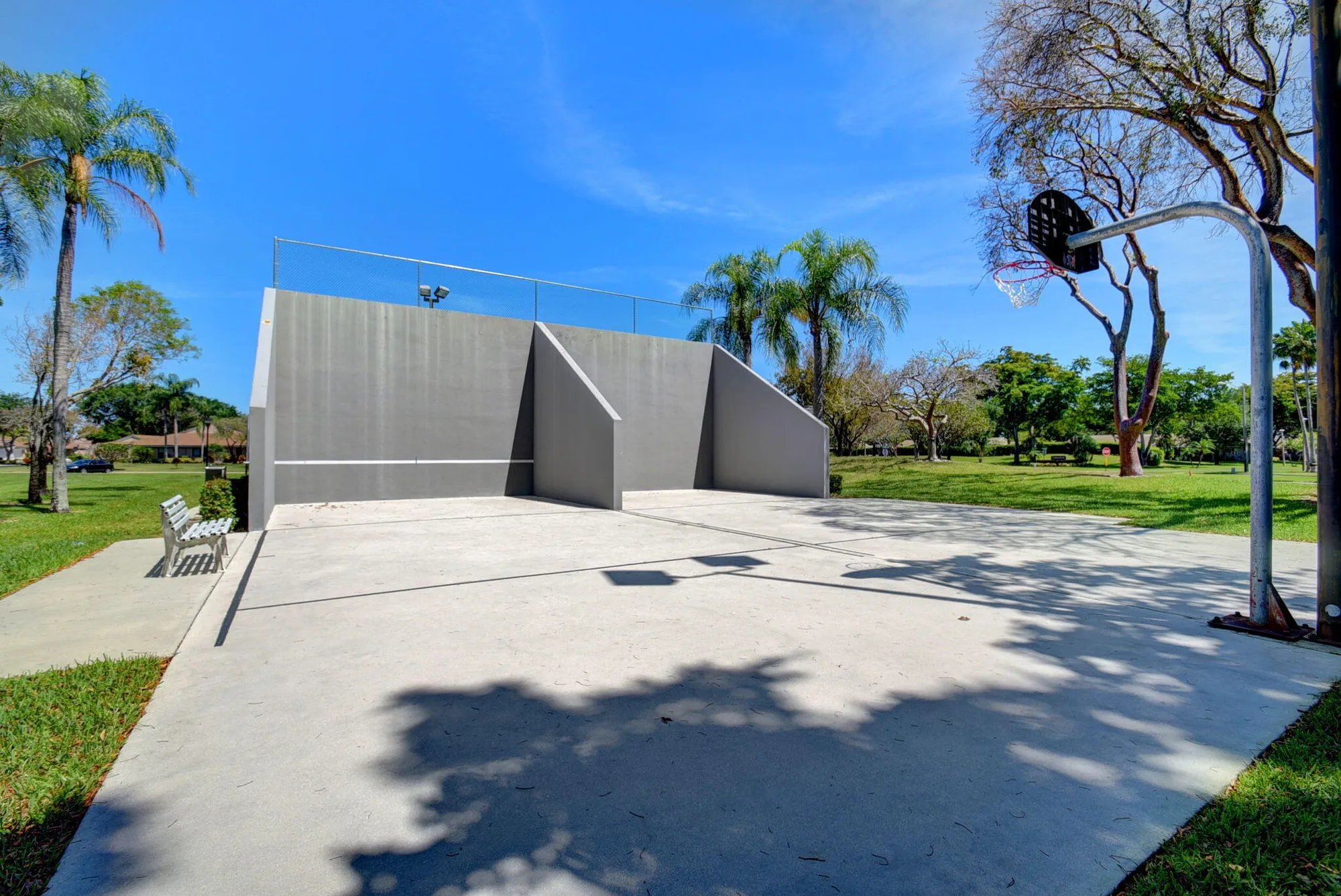 Property Slideshow image 61 of 65 | 8129 springtree rd, Boca Raton, FL, 33496