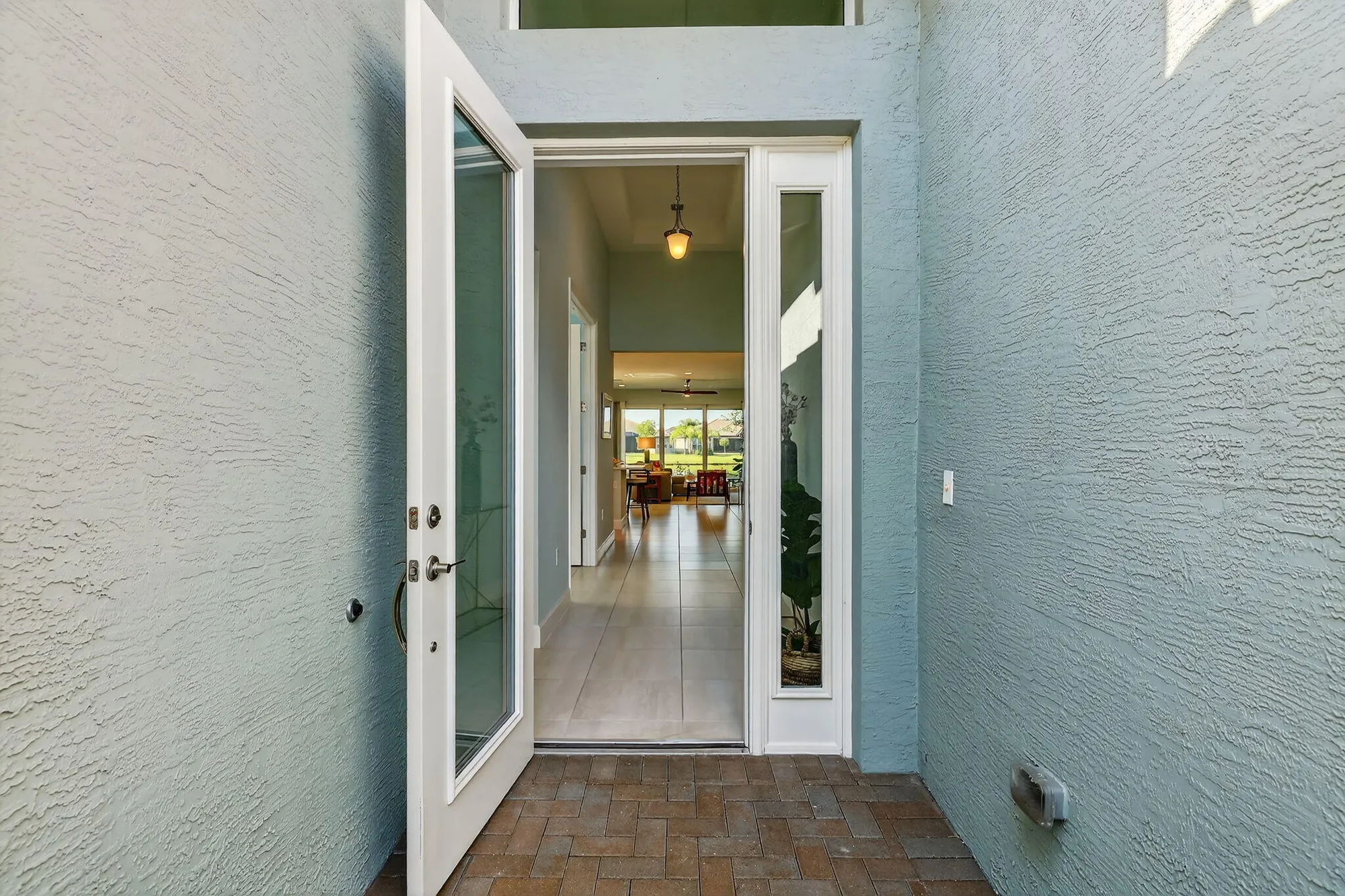 Property Slideshow image 8 of 101 | 11742 sw sailfish isles way, Port Saint Lucie, FL, 34987