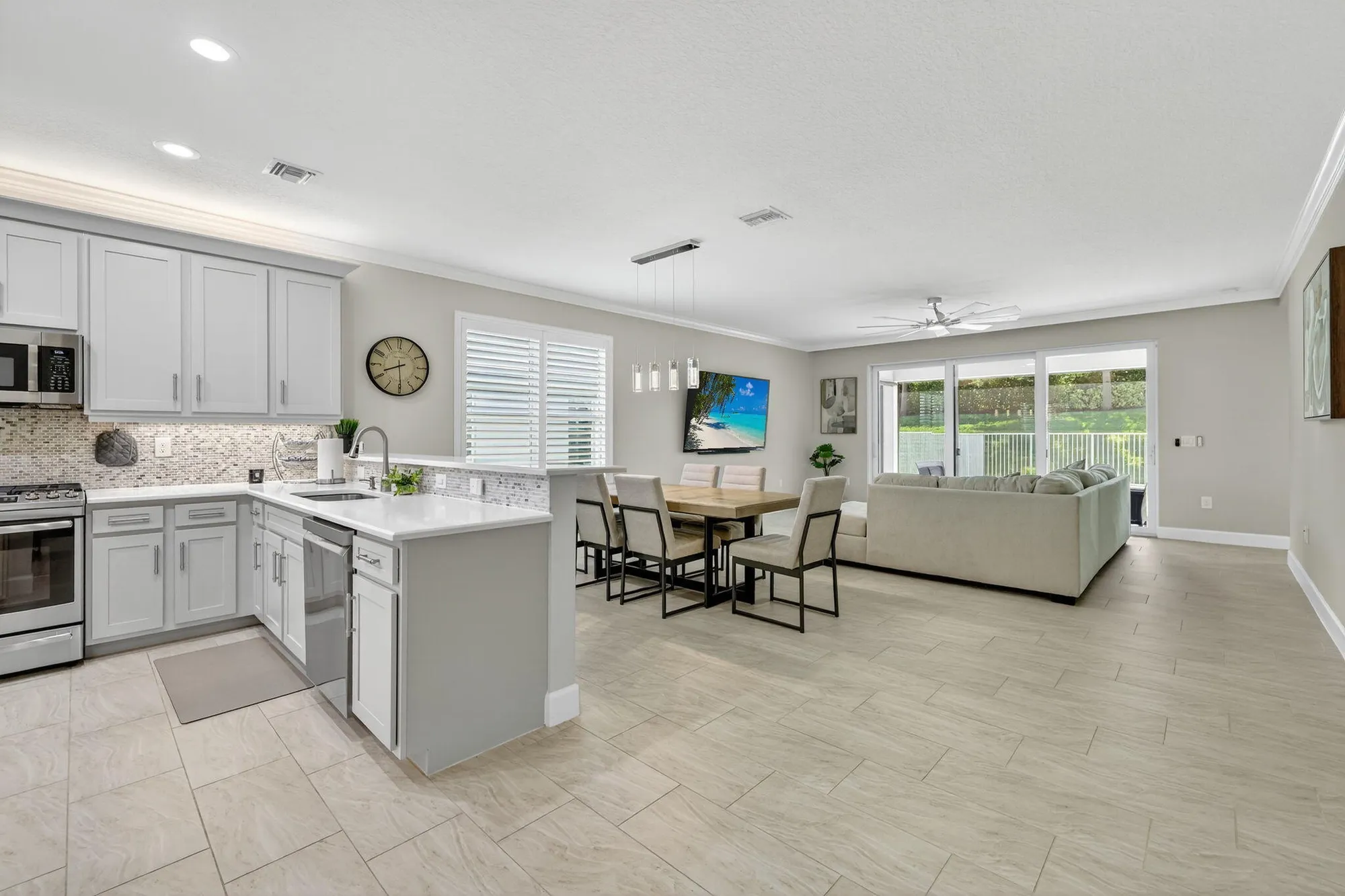 Property Slideshow image 10 of 102 | 10679 sw sunray st, Port Saint Lucie, FL, 34987