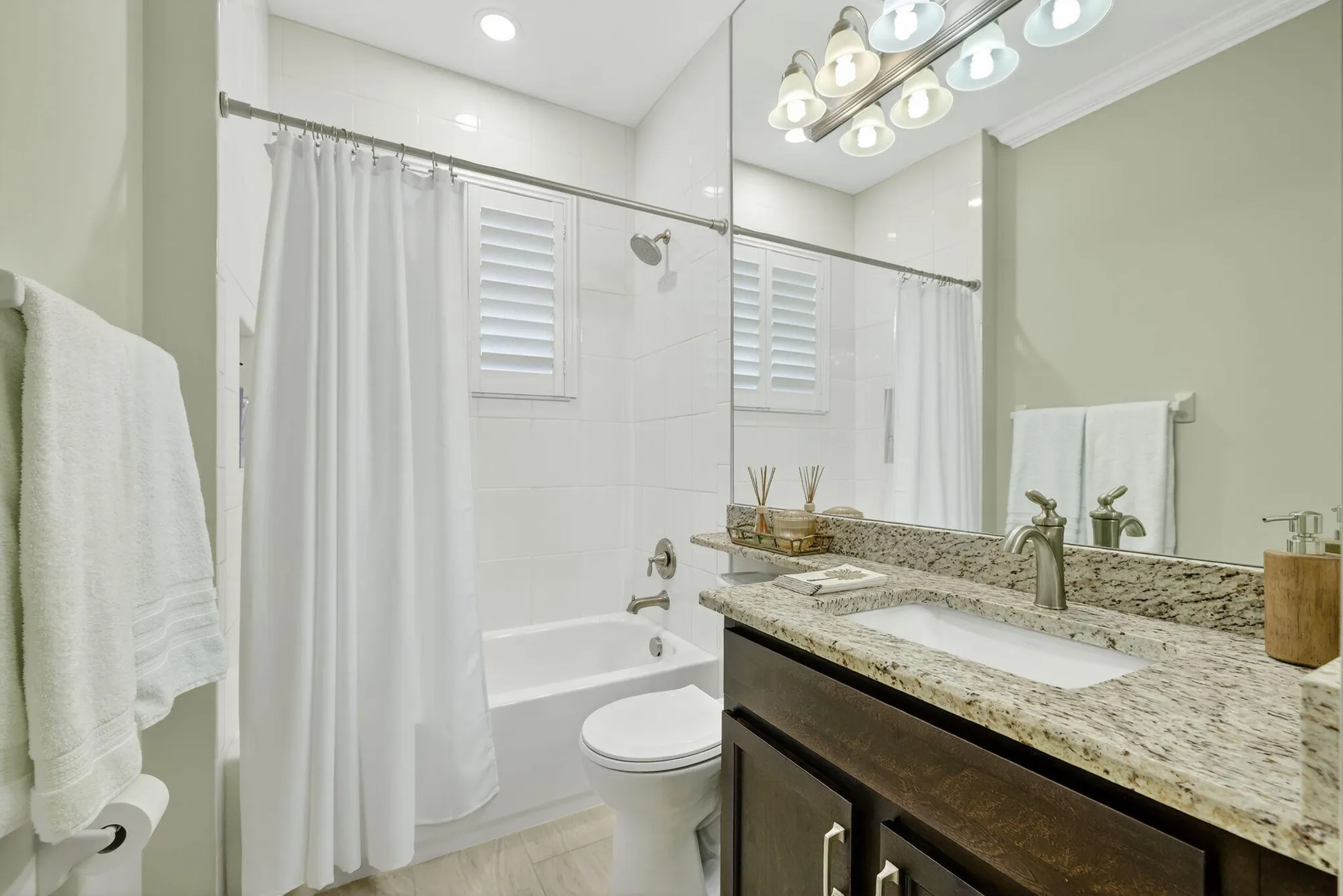 Property Slideshow image 33 of 102 | 10679 sw sunray st, Port Saint Lucie, FL, 34987