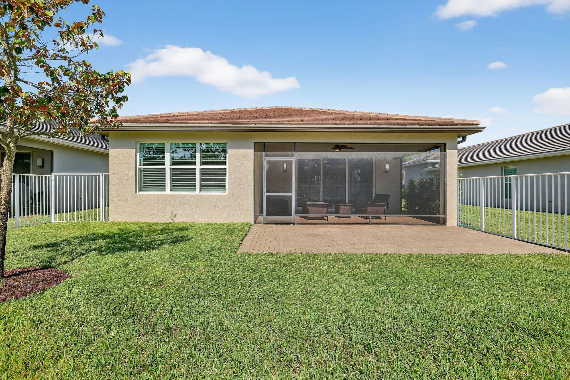Property Slideshow image 39 of 102 | 10679 sw sunray st, Port Saint Lucie, FL, 34987