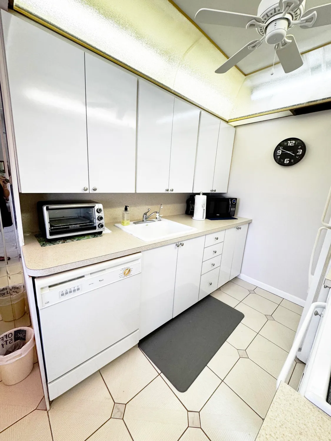 Property Slideshow image 8 of 26 | 3097 newport s # 3097, Deerfield Beach, FL, 33442