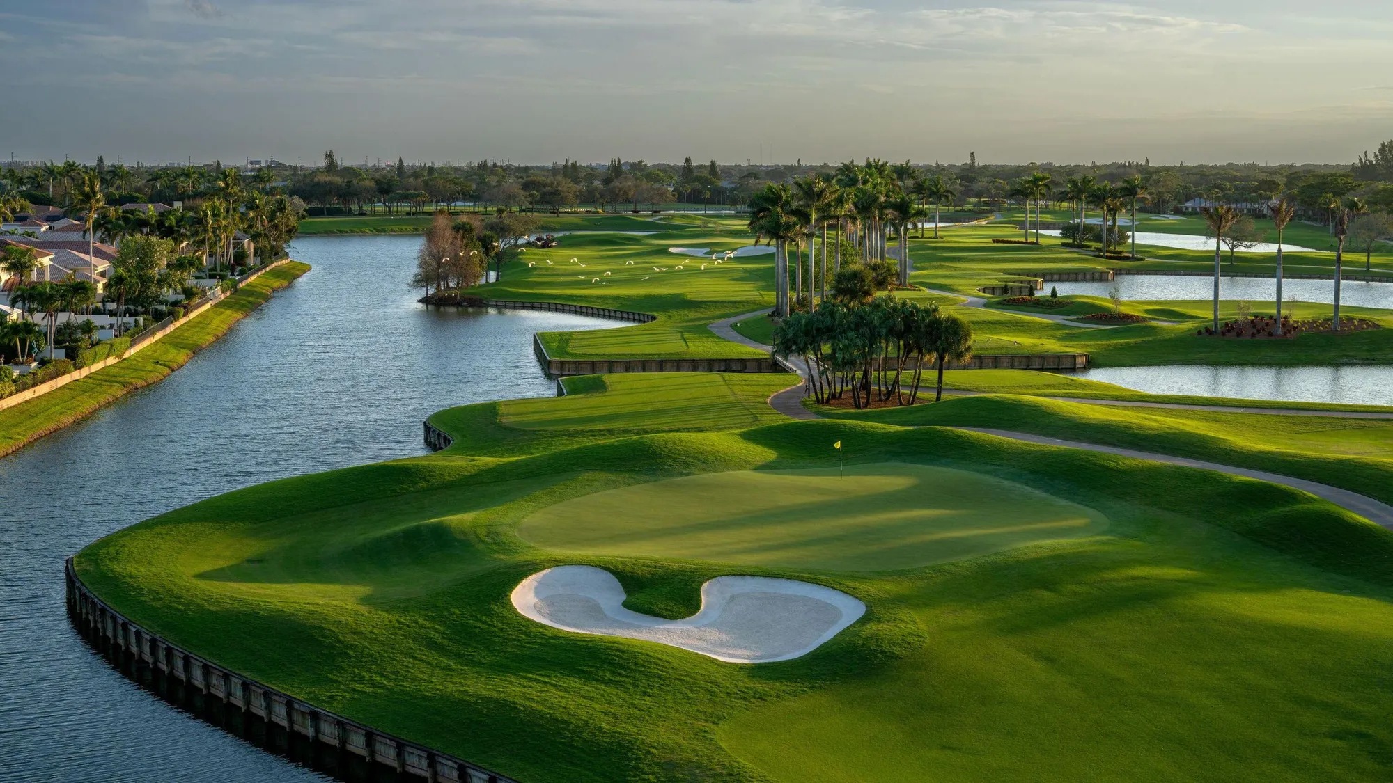 Property Slideshow image 54 of 73 | 14 oaks ln, Boynton Beach, FL, 33436