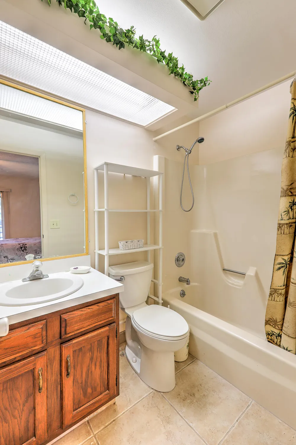 Property Slideshow image 20 of 36 | 25 lake vista trl apt 203, Port Saint Lucie, FL, 34952