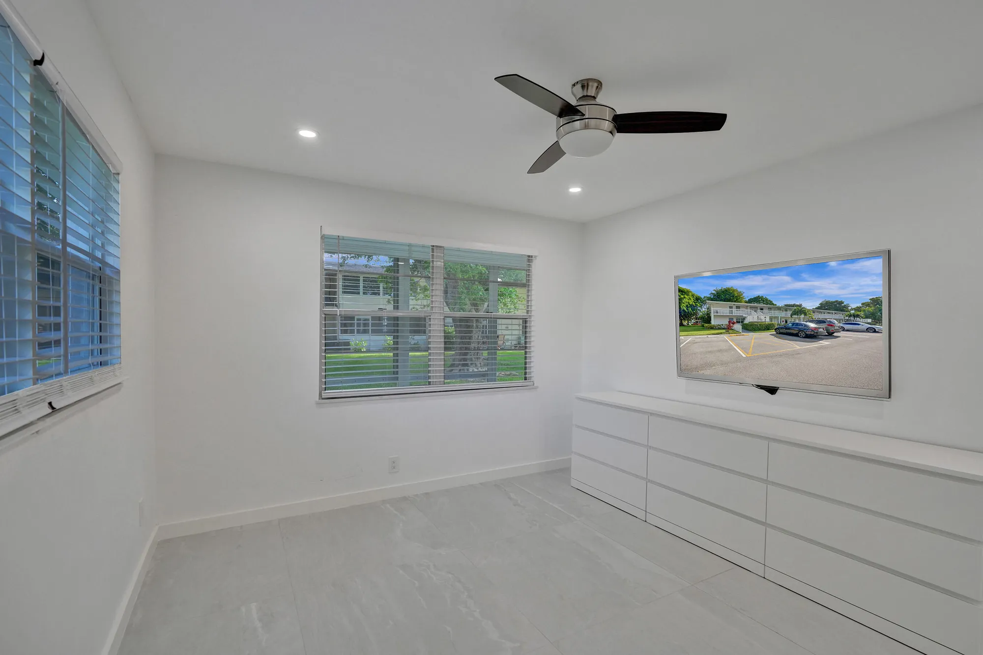 Property Slideshow image 23 of 39 | 8 richmond b # 8, Deerfield Beach, FL, 33442