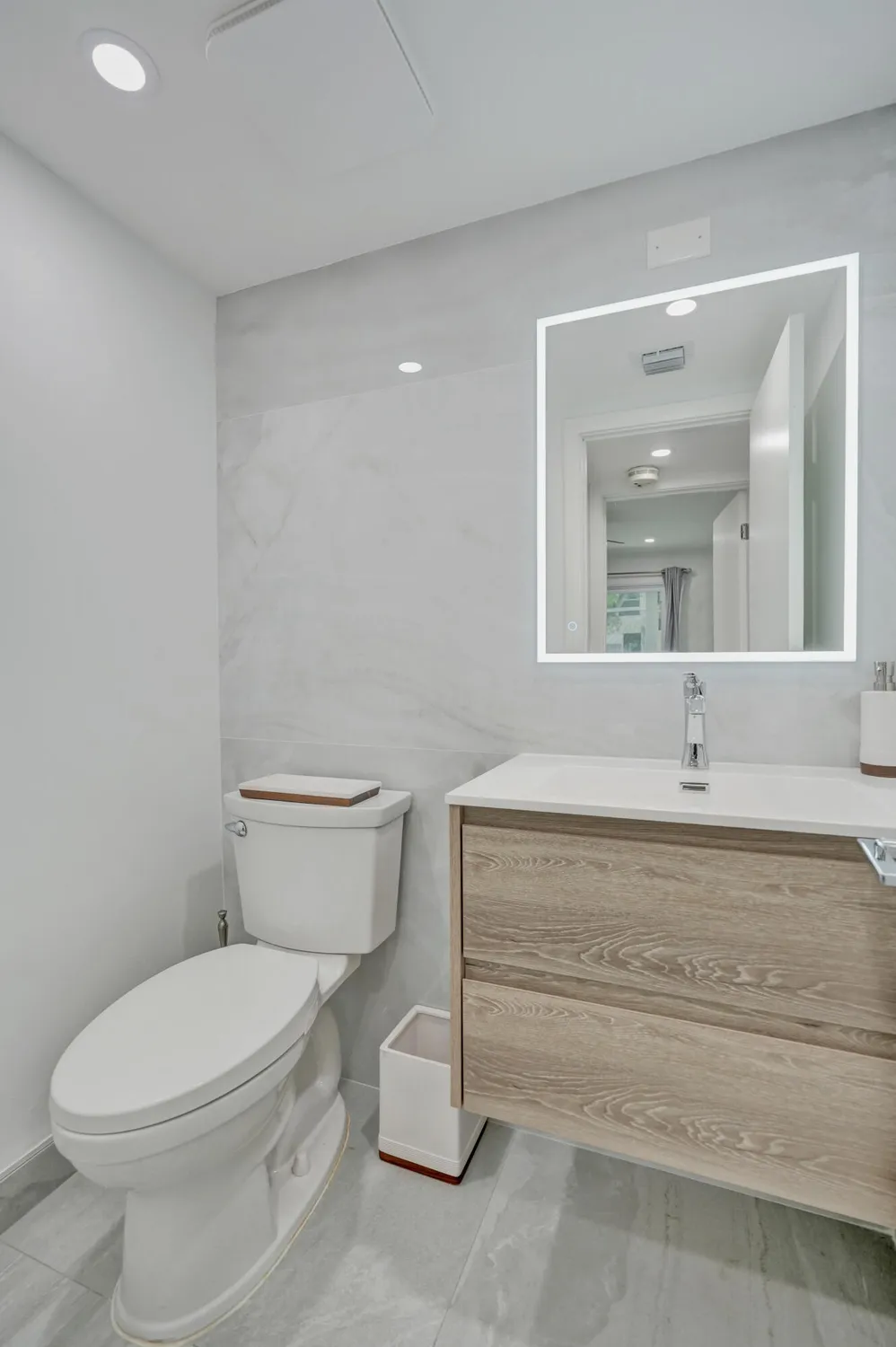 Property Slideshow image 33 of 39 | 8 richmond b # 8, Deerfield Beach, FL, 33442