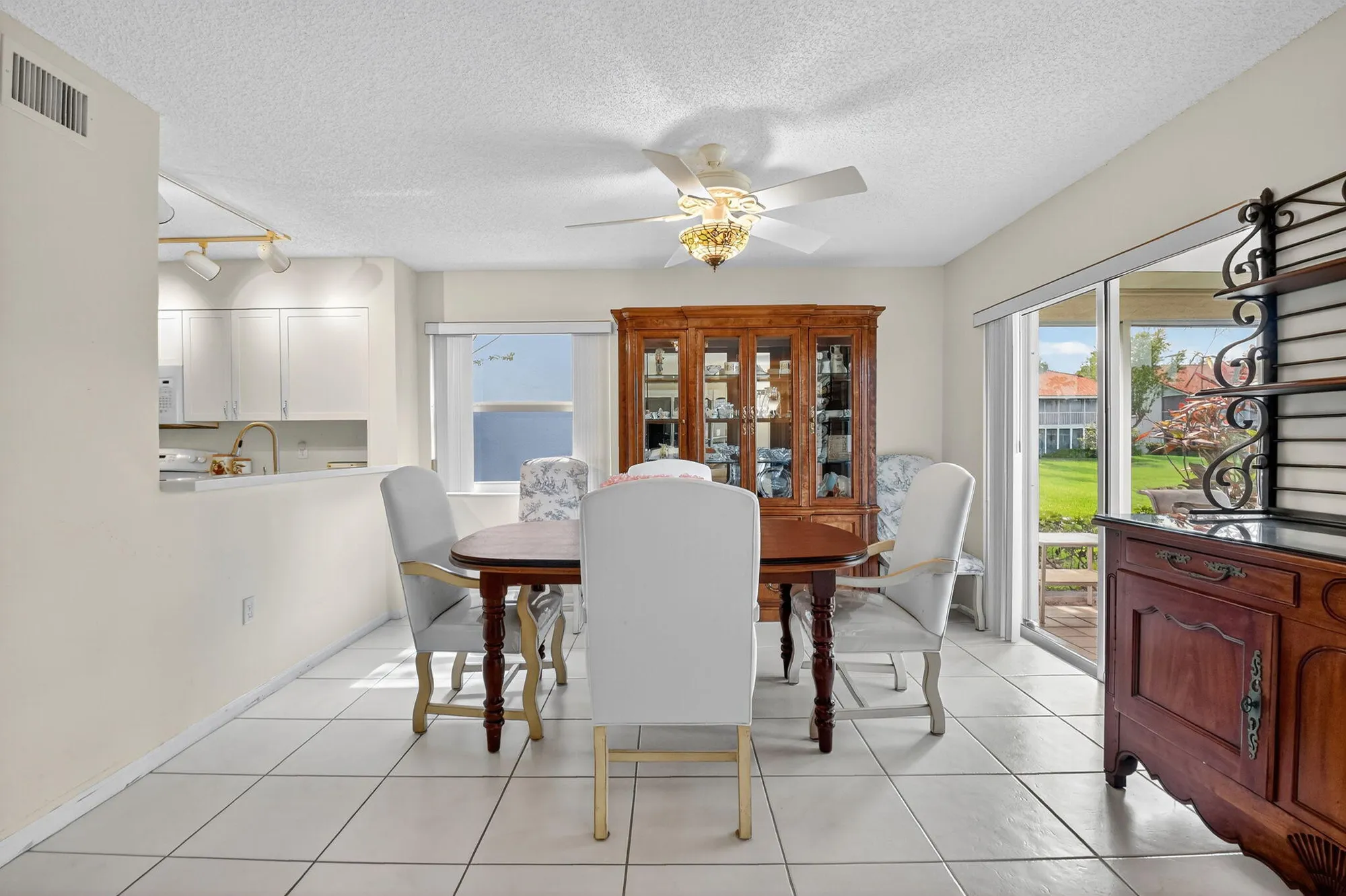 Property Slideshow image 9 of 30 | 7390 lake meadow way apt 101, Boynton Beach, FL, 33437