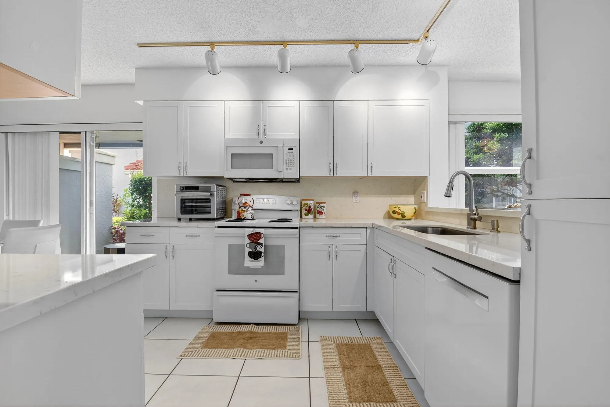 Property Slideshow image 3 of 30 | 7390 lake meadow way apt 101, Boynton Beach, FL, 33437