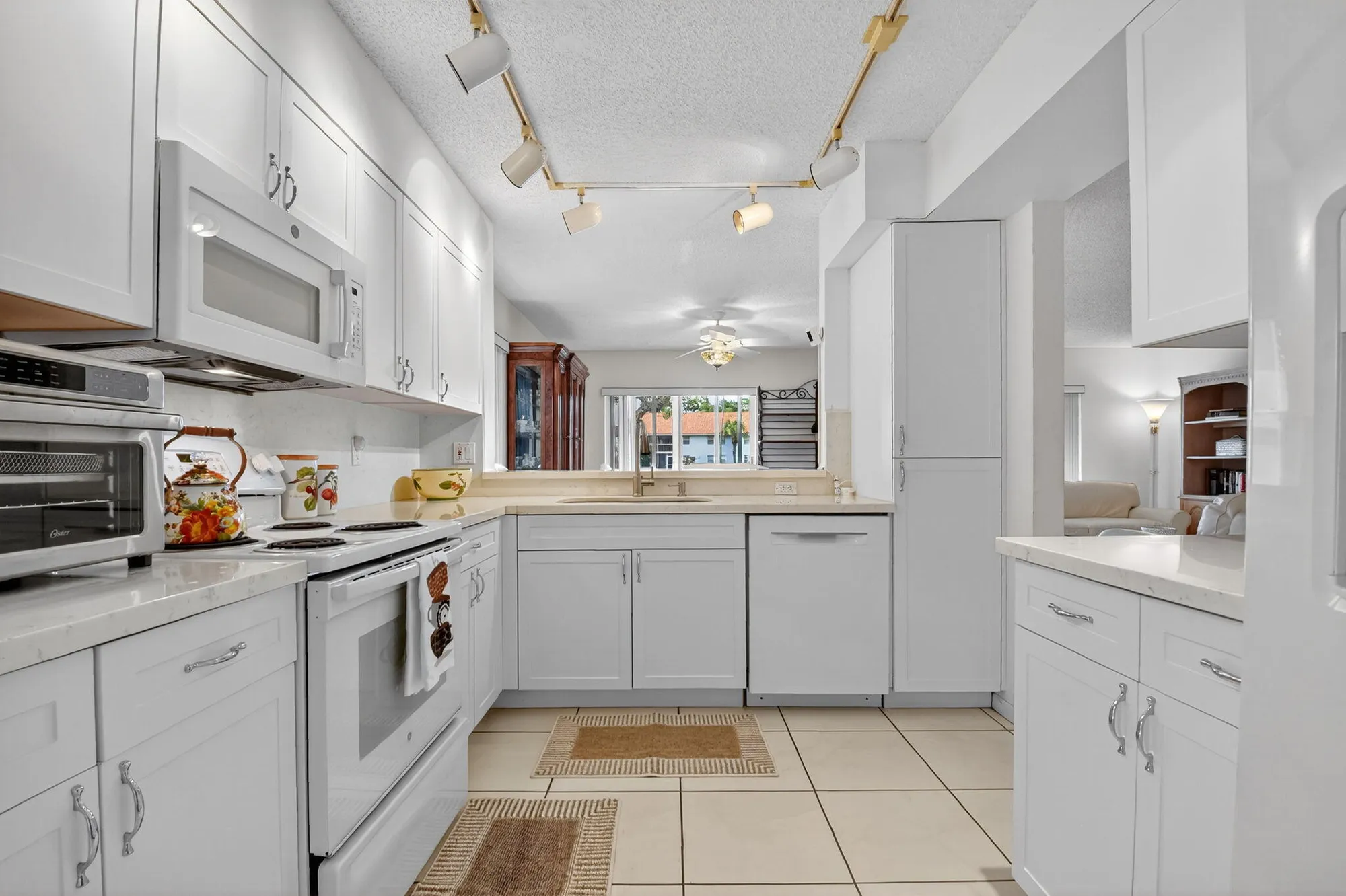 Property Slideshow image 4 of 30 | 7390 lake meadow way apt 101, Boynton Beach, FL, 33437