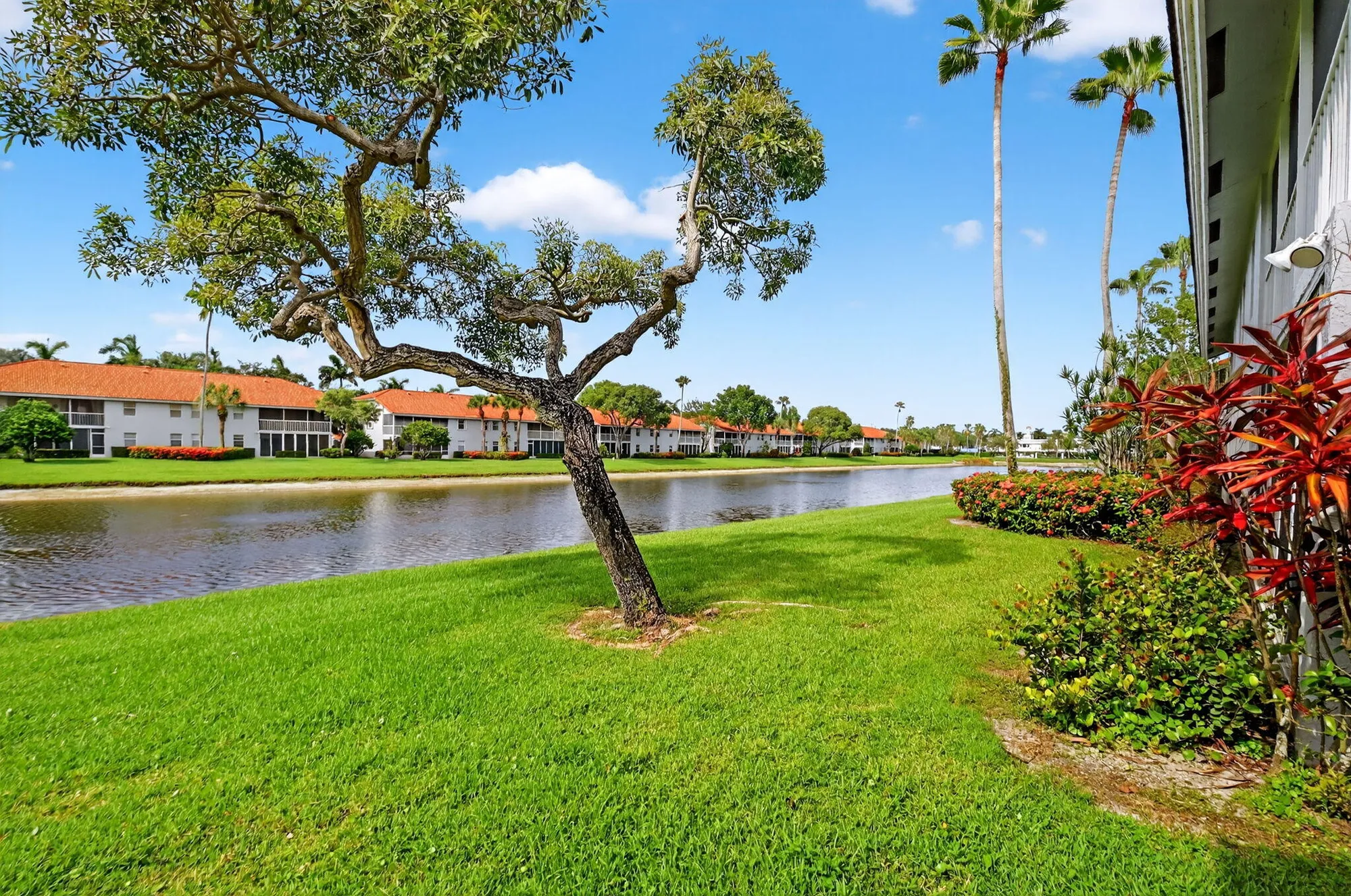 Property Slideshow image 20 of 30 | 7390 lake meadow way apt 101, Boynton Beach, FL, 33437
