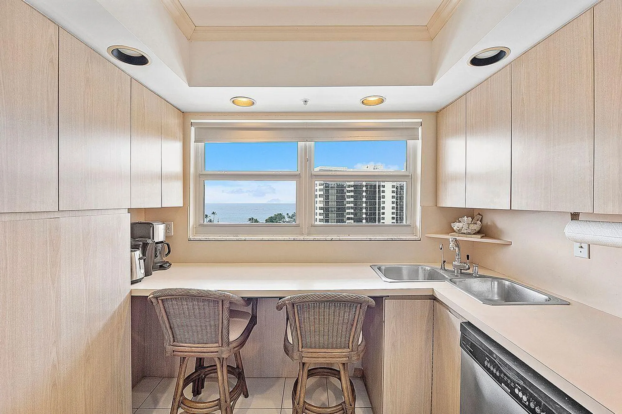 Property Slideshow image 6 of 58 | 3310 s ocean blvd 1030d, Highland Beach, FL, 33487