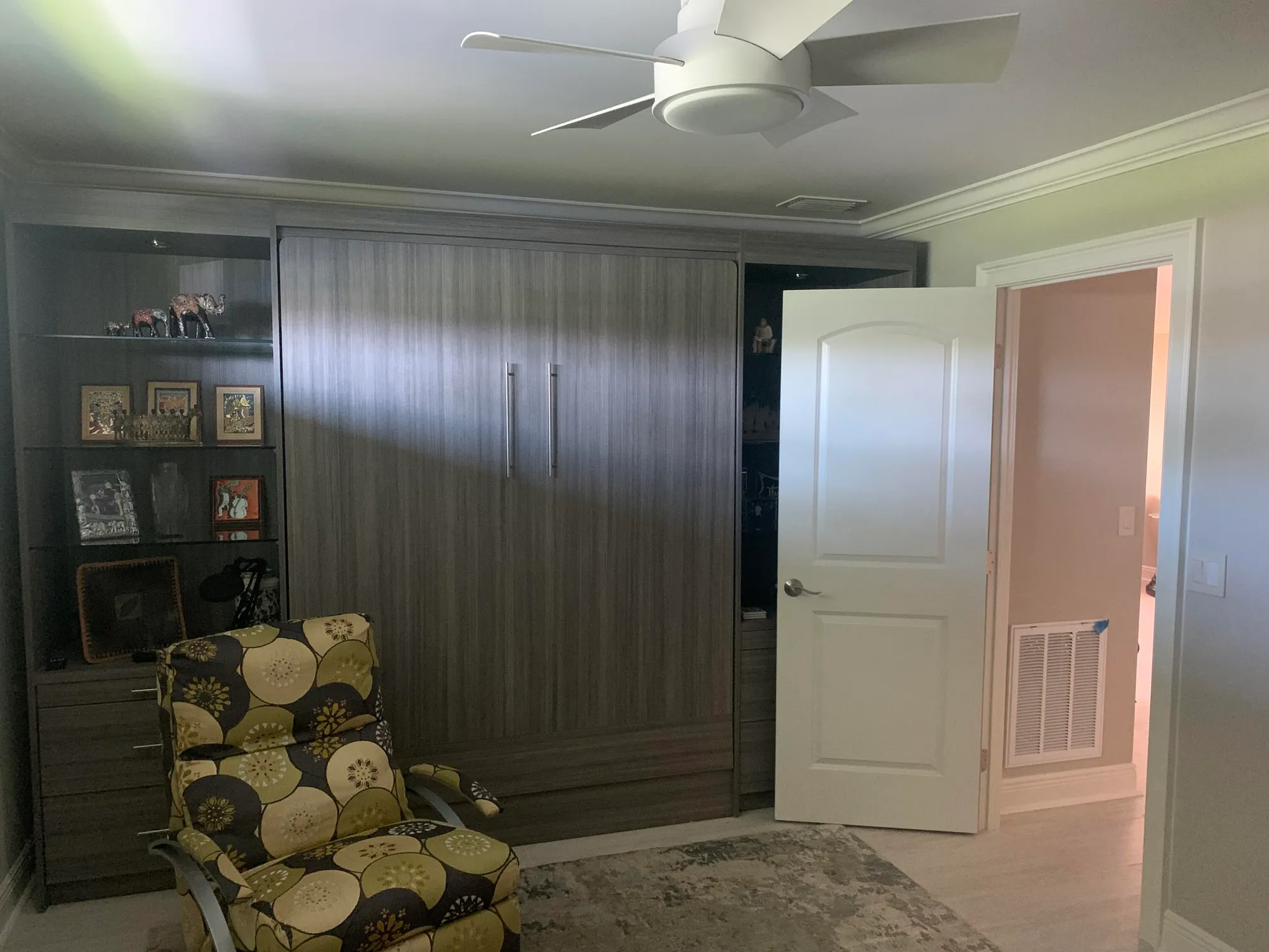 Property Slideshow image 16 of 27 | 123 lake gloria dr, West Palm Beach, FL, 33411