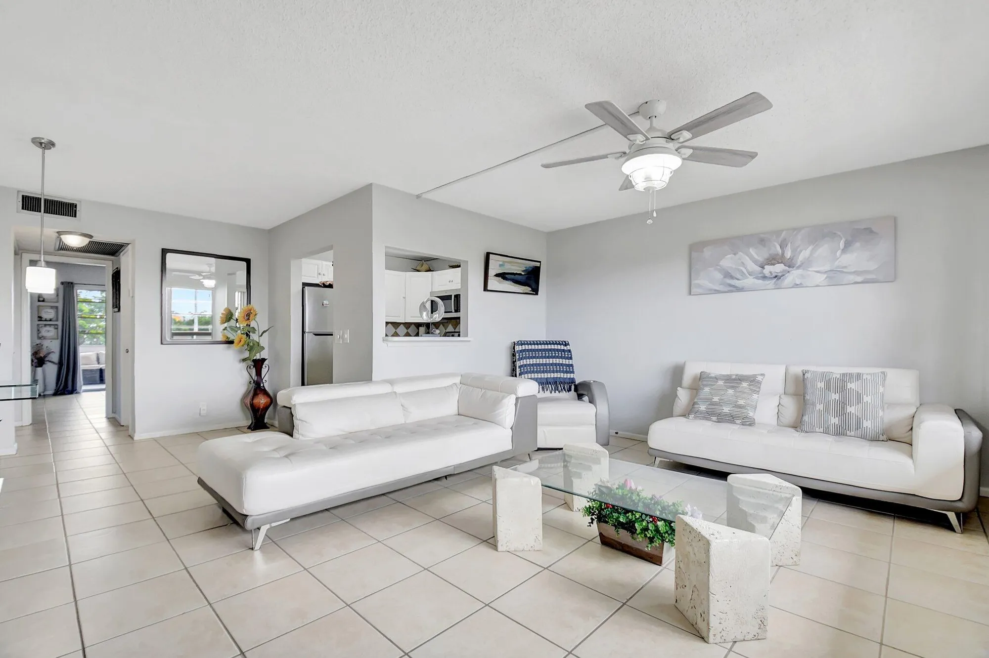Property Slideshow image 5 of 45 | 425 southampton b # 425, West Palm Beach, FL, 33417