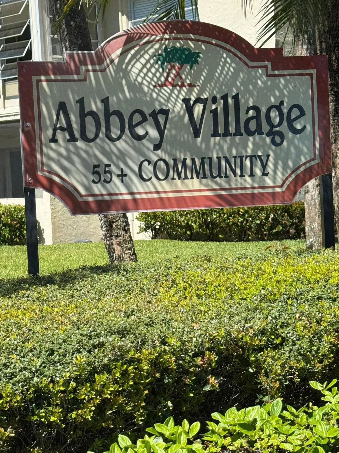 Property Slideshow image 27 of 32 | 33 abbey ln apt 207, Delray Beach, FL, 33446