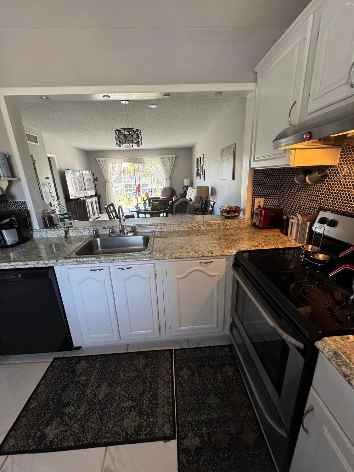 Property Slideshow image 18 of 32 | 33 abbey ln apt 207, Delray Beach, FL, 33446