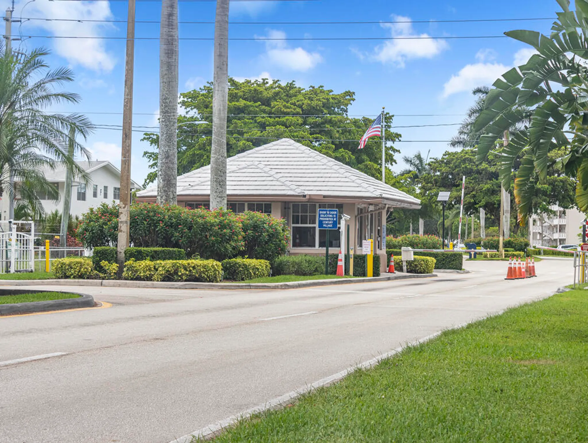 Property Slideshow image 20 of 38 | 302 norwich m # 302, West Palm Beach, FL, 33417