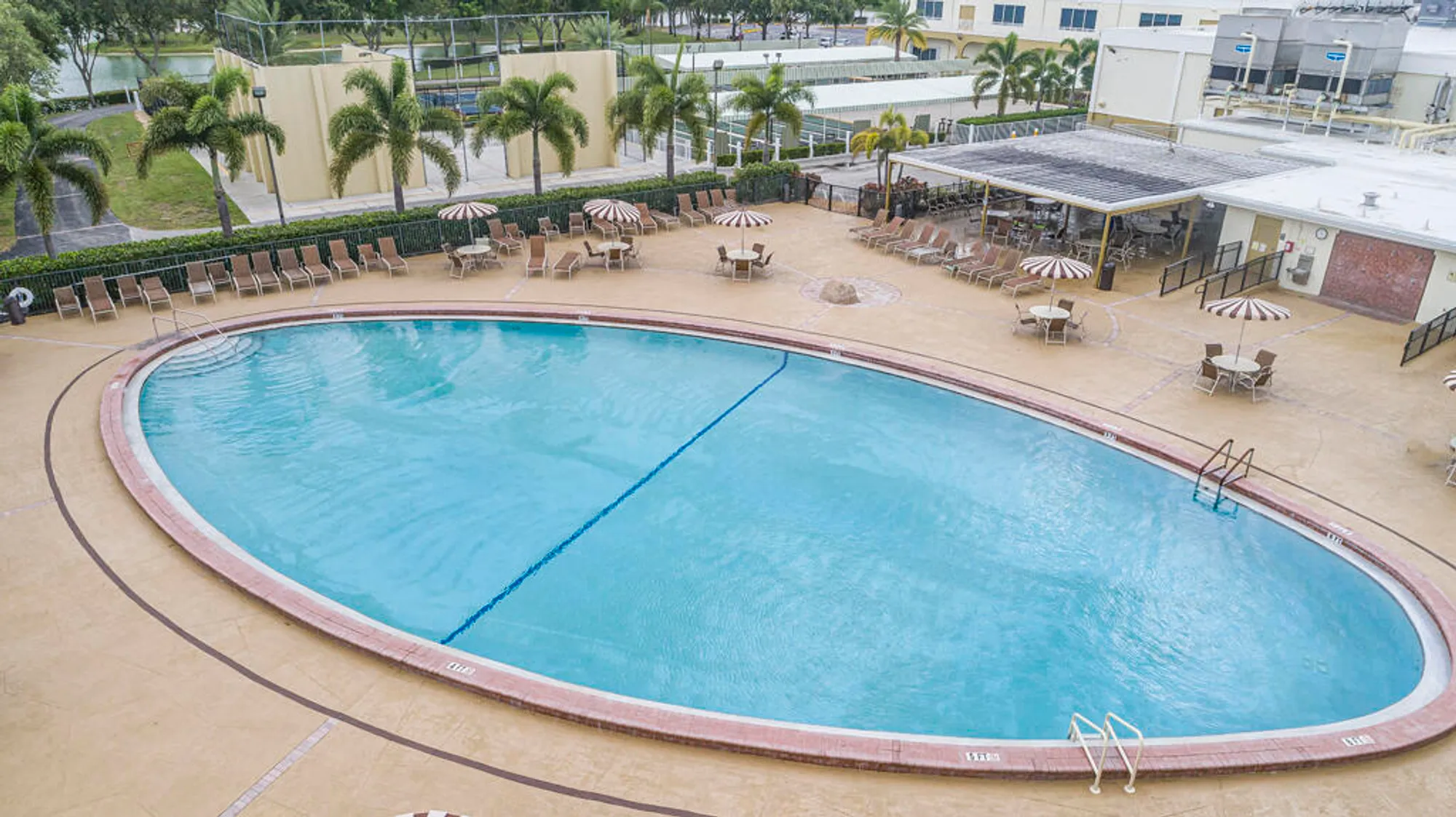 Property Slideshow image 24 of 38 | 302 norwich m # 302, West Palm Beach, FL, 33417