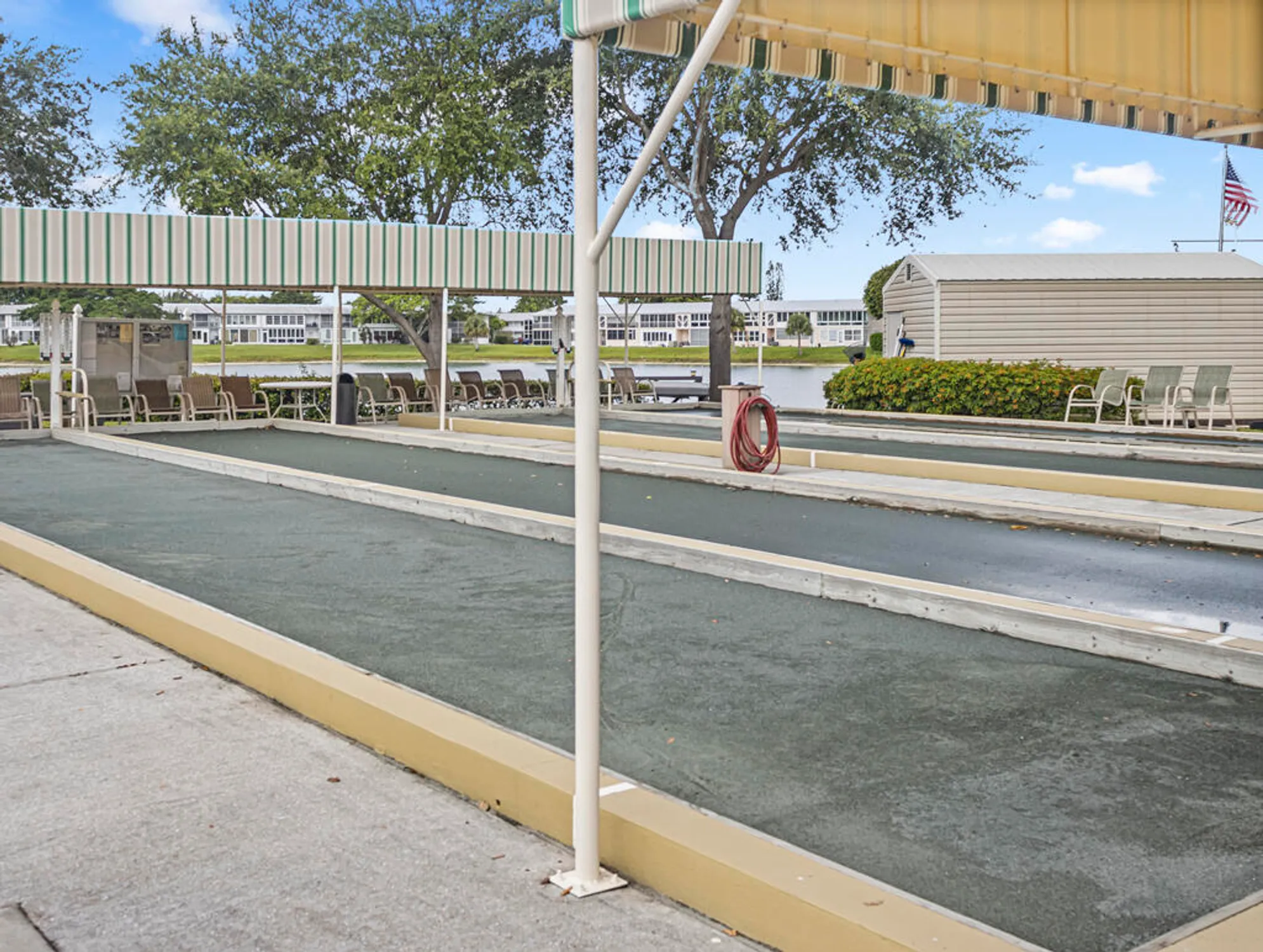 Property Slideshow image 31 of 38 | 302 norwich m # 302, West Palm Beach, FL, 33417