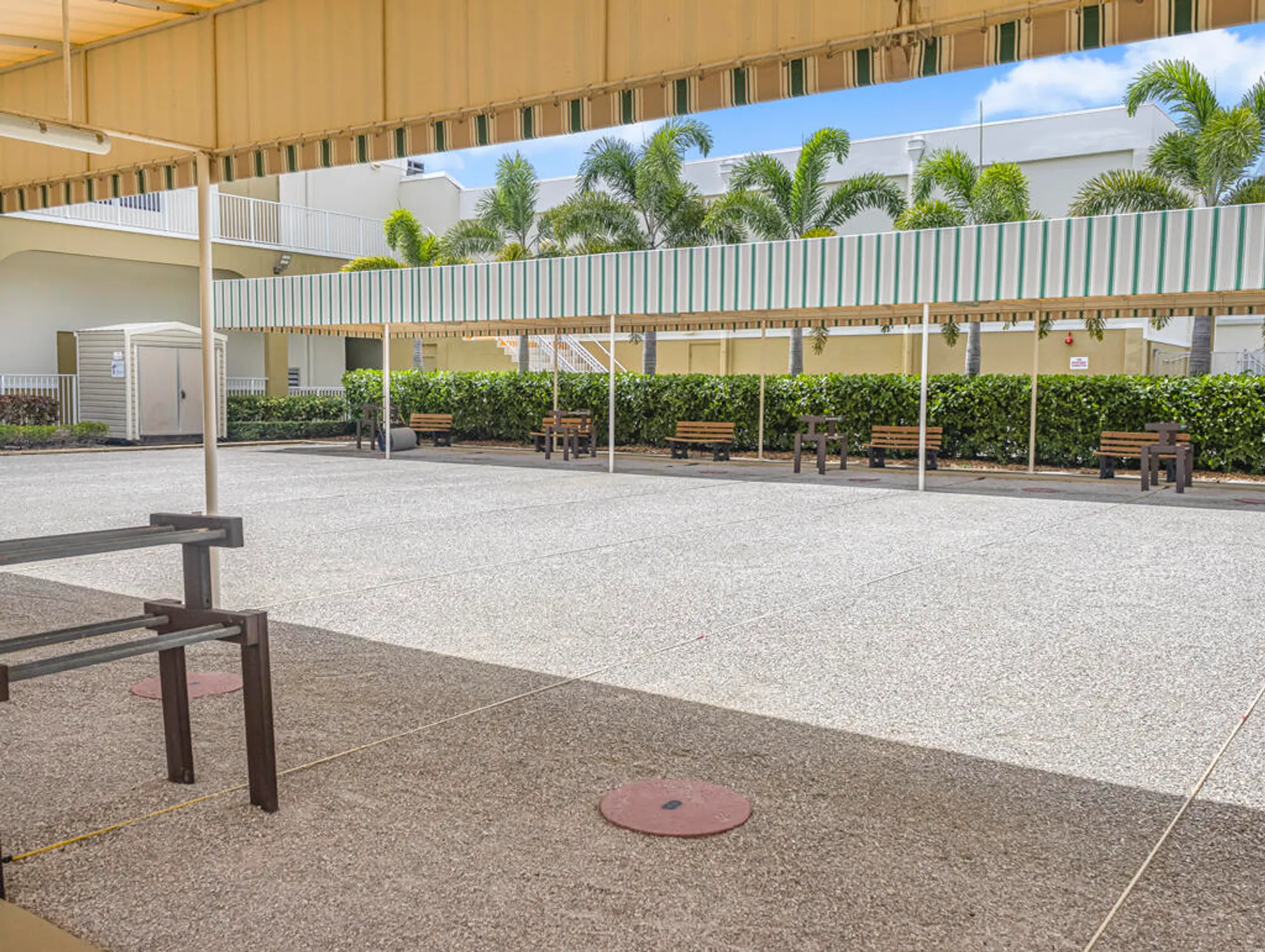 Property Slideshow image 32 of 38 | 302 norwich m # 302, West Palm Beach, FL, 33417