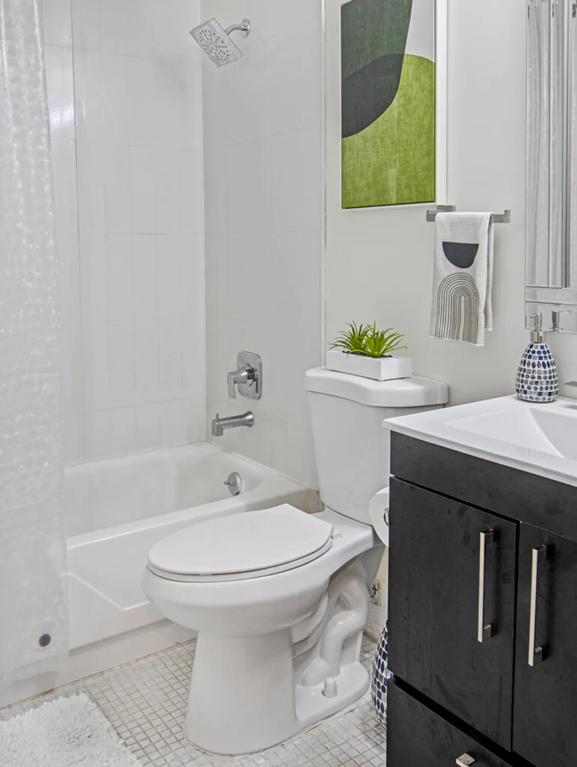 Property Slideshow image 15 of 38 | 302 norwich m # 302, West Palm Beach, FL, 33417