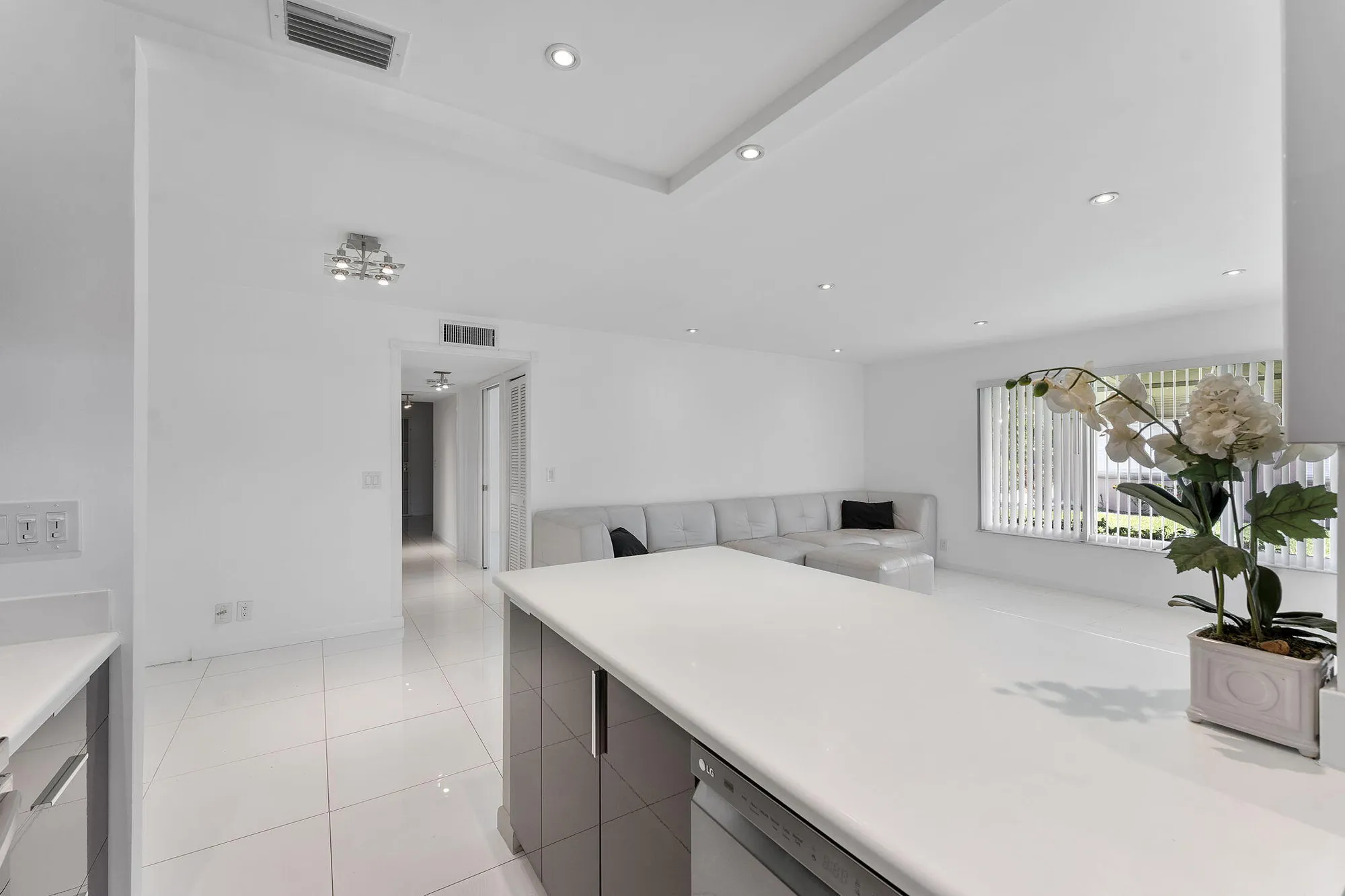 Property Slideshow image 9 of 34 | 1347 ne high point way way d, Delray Beach, FL, 33445