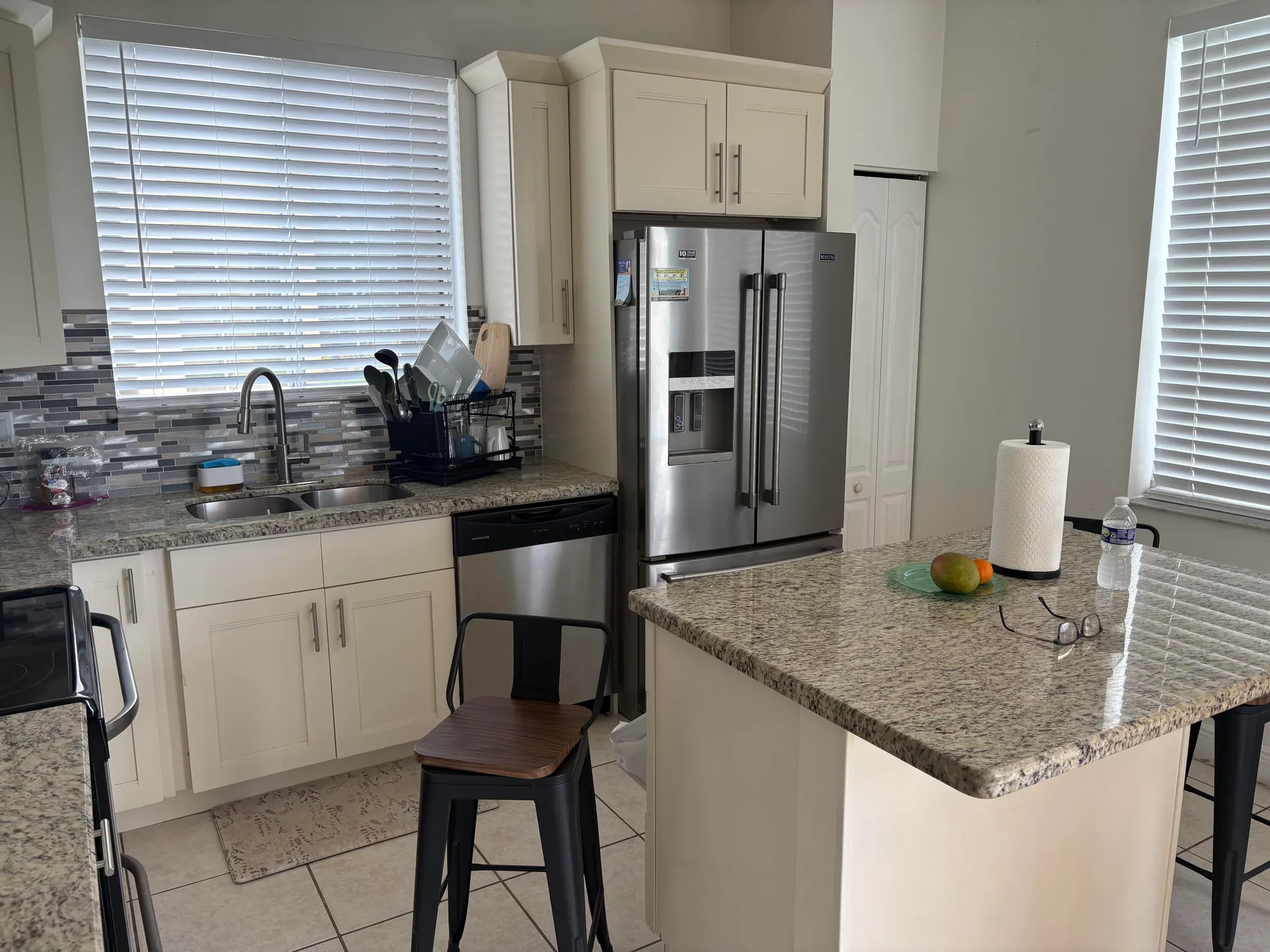 Property Slideshow image 6 of 16 | 370 sw north shore blvd, Port Saint Lucie, FL, 34986