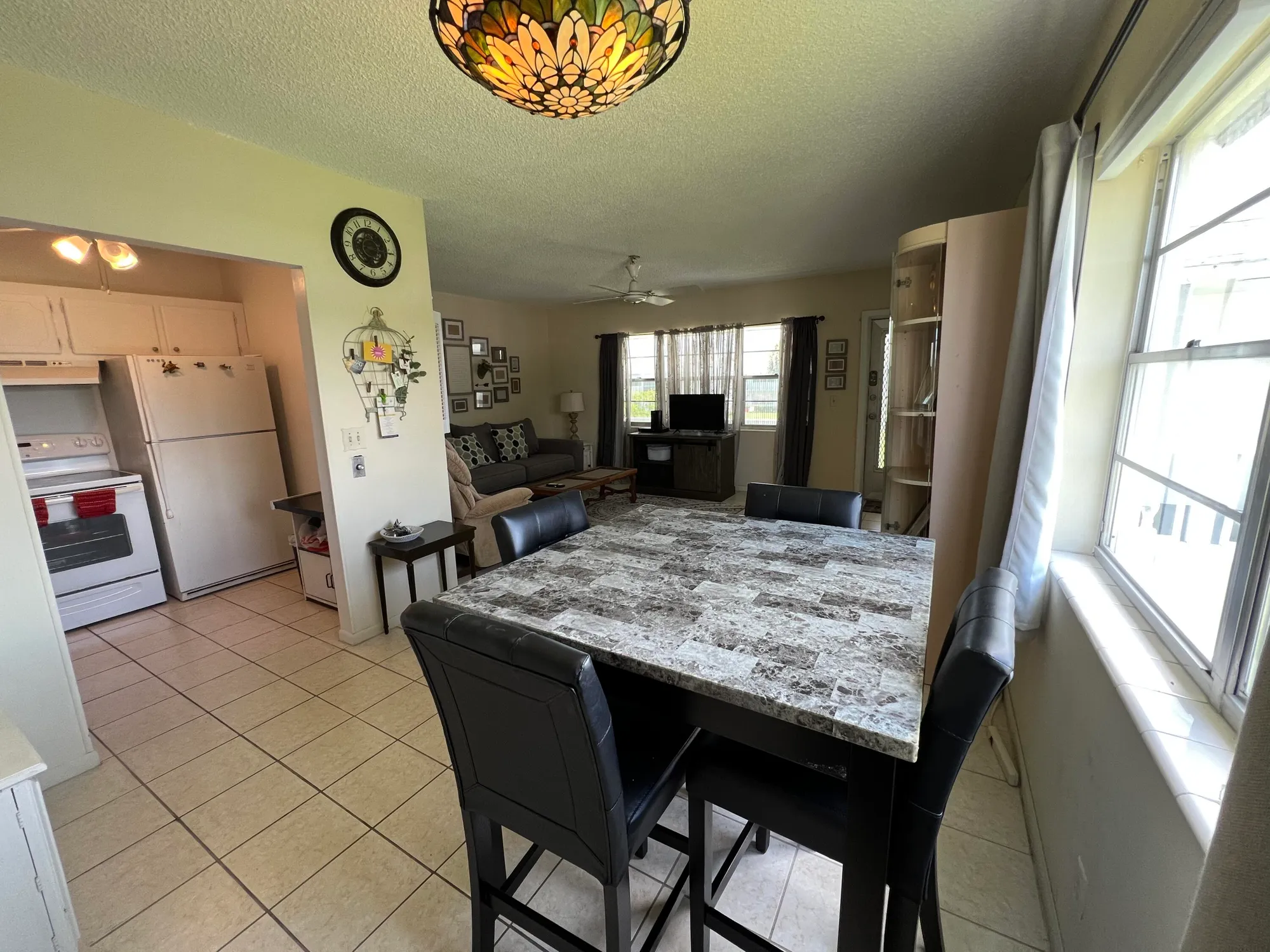 Property Slideshow image 7 of 19 | 113 easthampton e unit e, West Palm Beach, FL, 33417