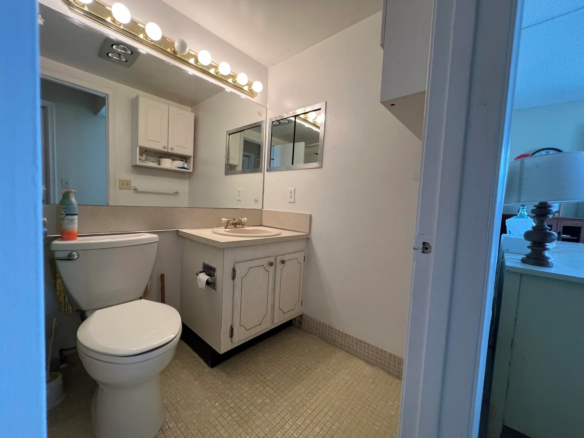 Property Slideshow image 14 of 19 | 113 easthampton e unit e, West Palm Beach, FL, 33417