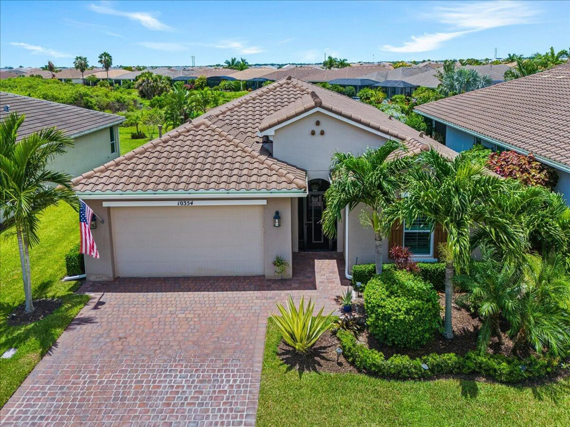 Property Slideshow image 5 of 71 | 10354 sw ligustrum dr, Port Saint Lucie, FL, 34987