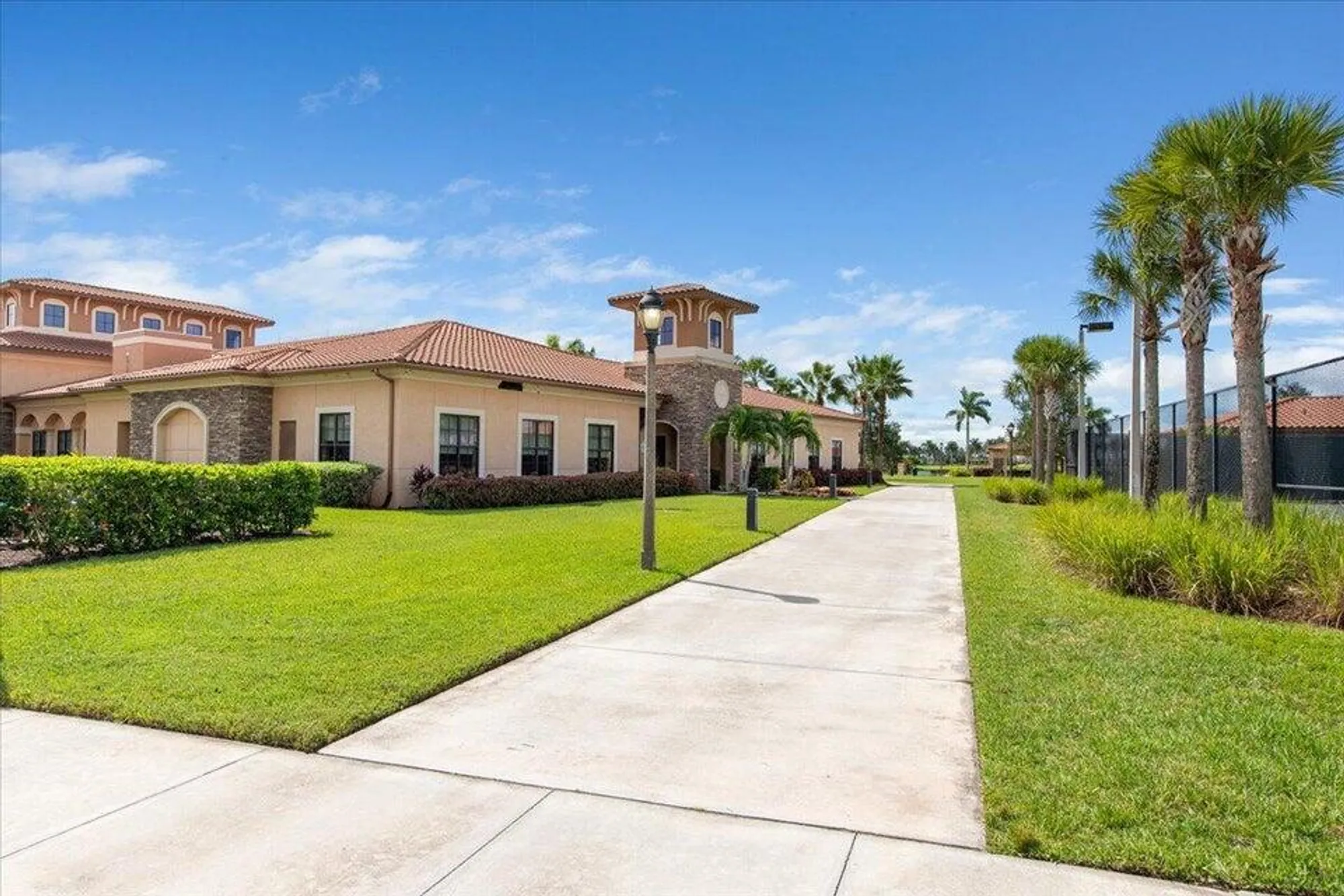 Property Slideshow image 53 of 71 | 10354 sw ligustrum dr, Port Saint Lucie, FL, 34987