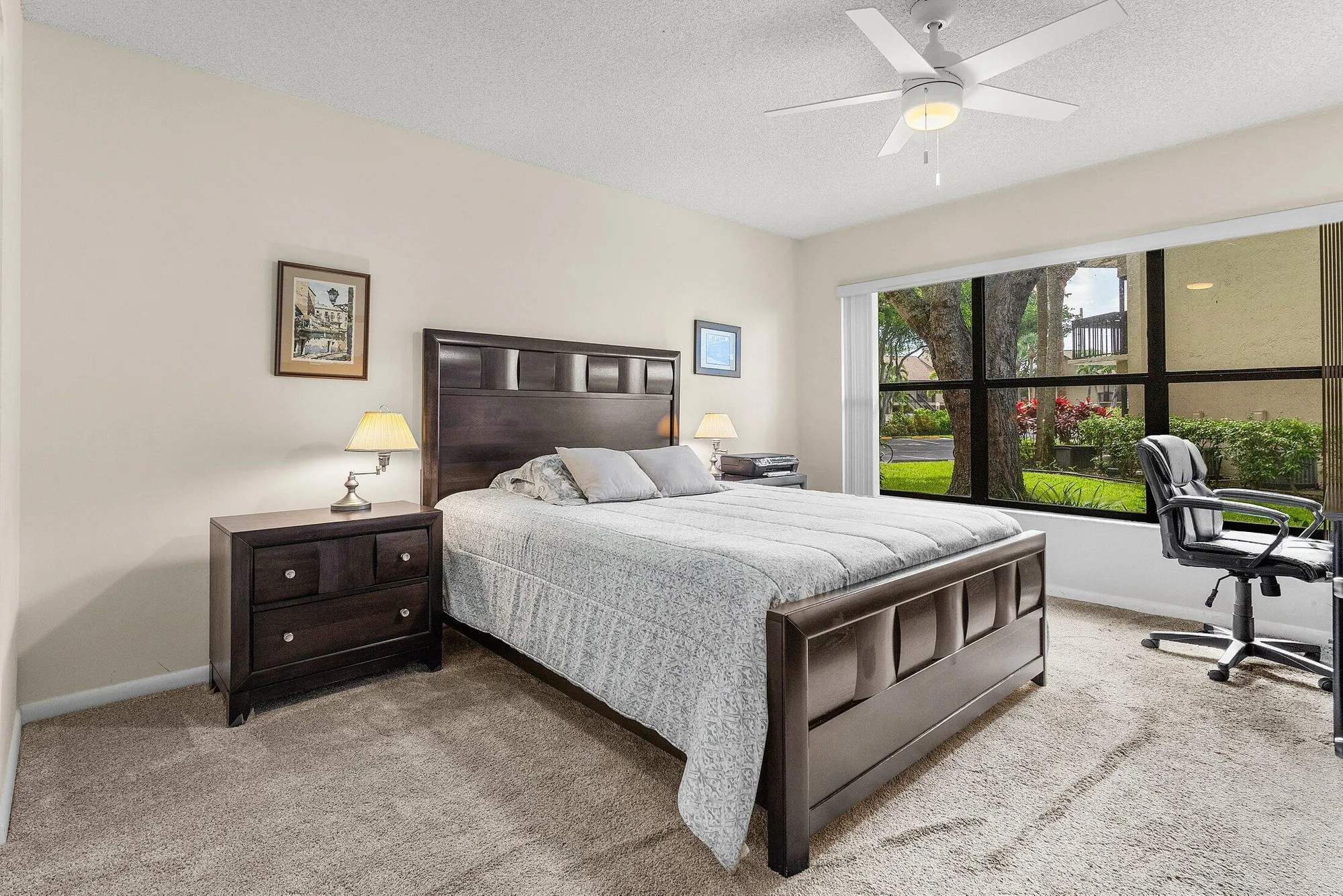Property Slideshow image 13 of 49 | 5106 oak hill ln 911, Delray Beach, FL, 33484