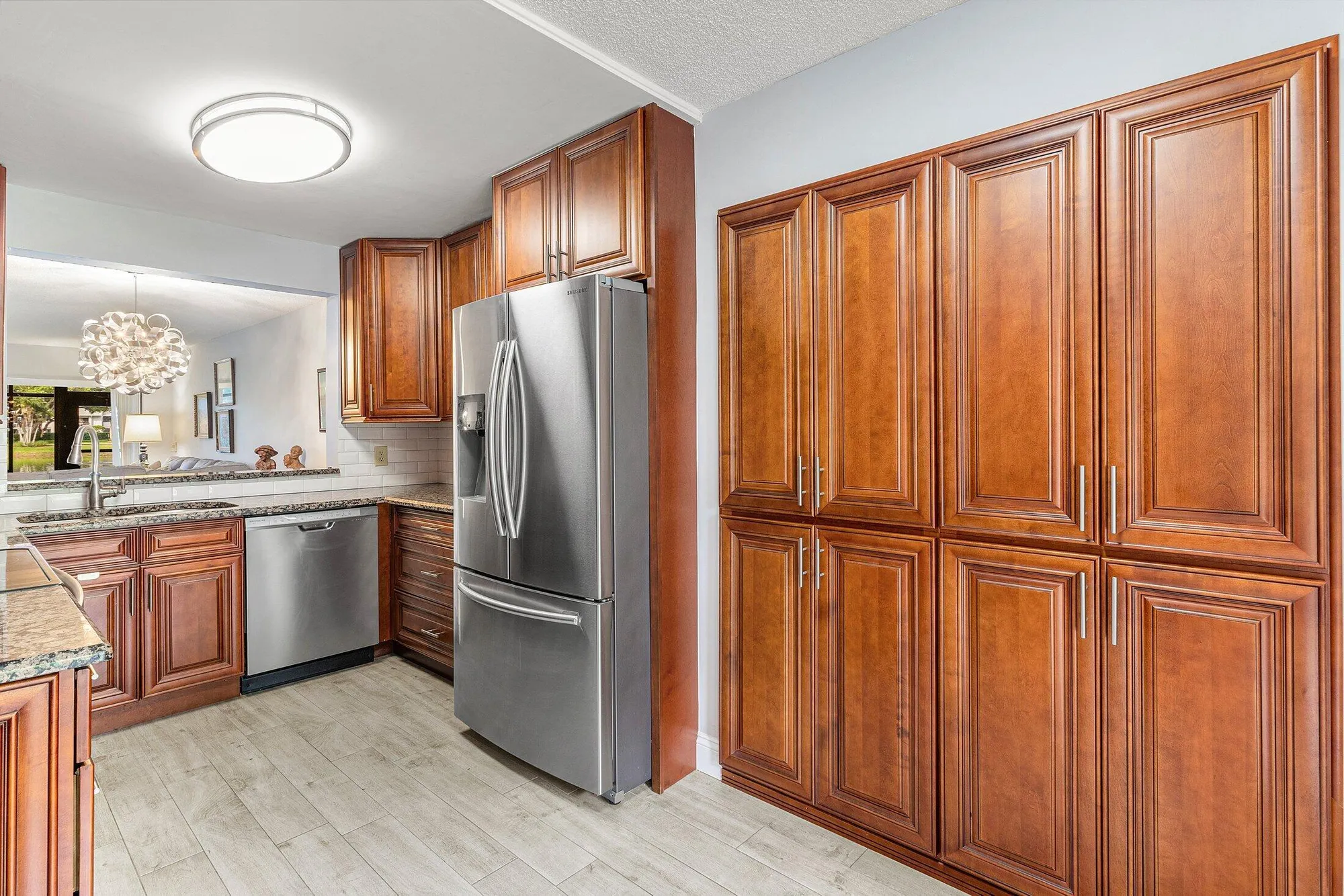 Property Slideshow image 19 of 49 | 5106 oak hill ln 911, Delray Beach, FL, 33484