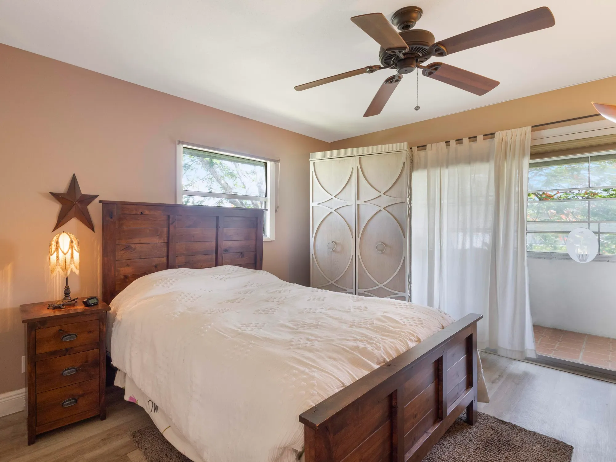 Property Slideshow image 10 of 31 | 652 flanders, Delray Beach, FL, 33484