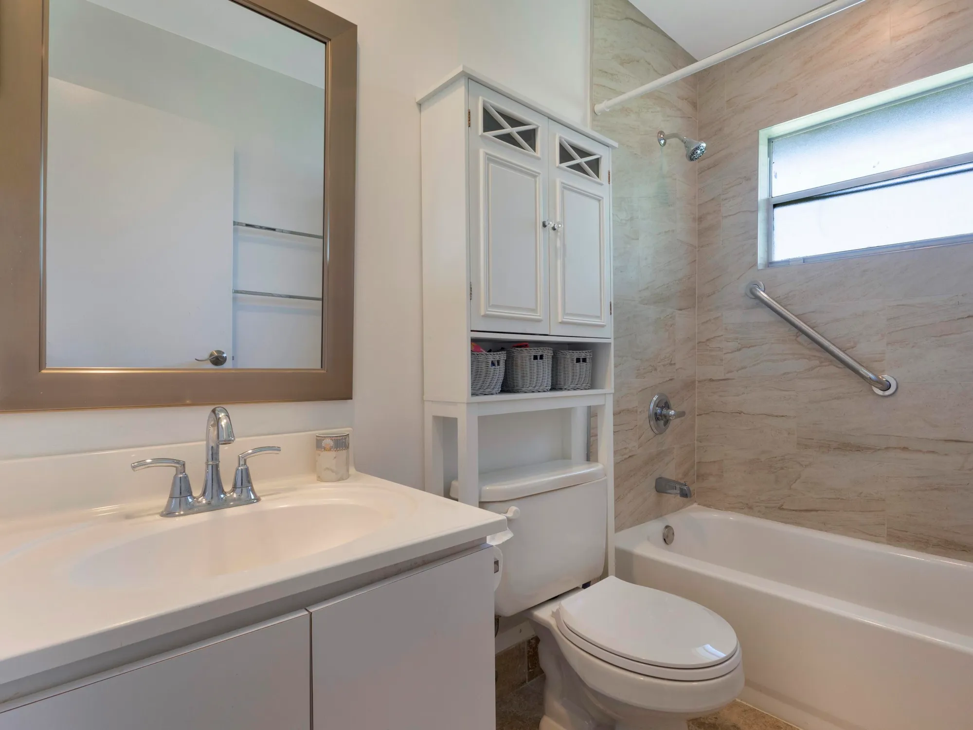 Property Slideshow image 9 of 31 | 652 flanders, Delray Beach, FL, 33484