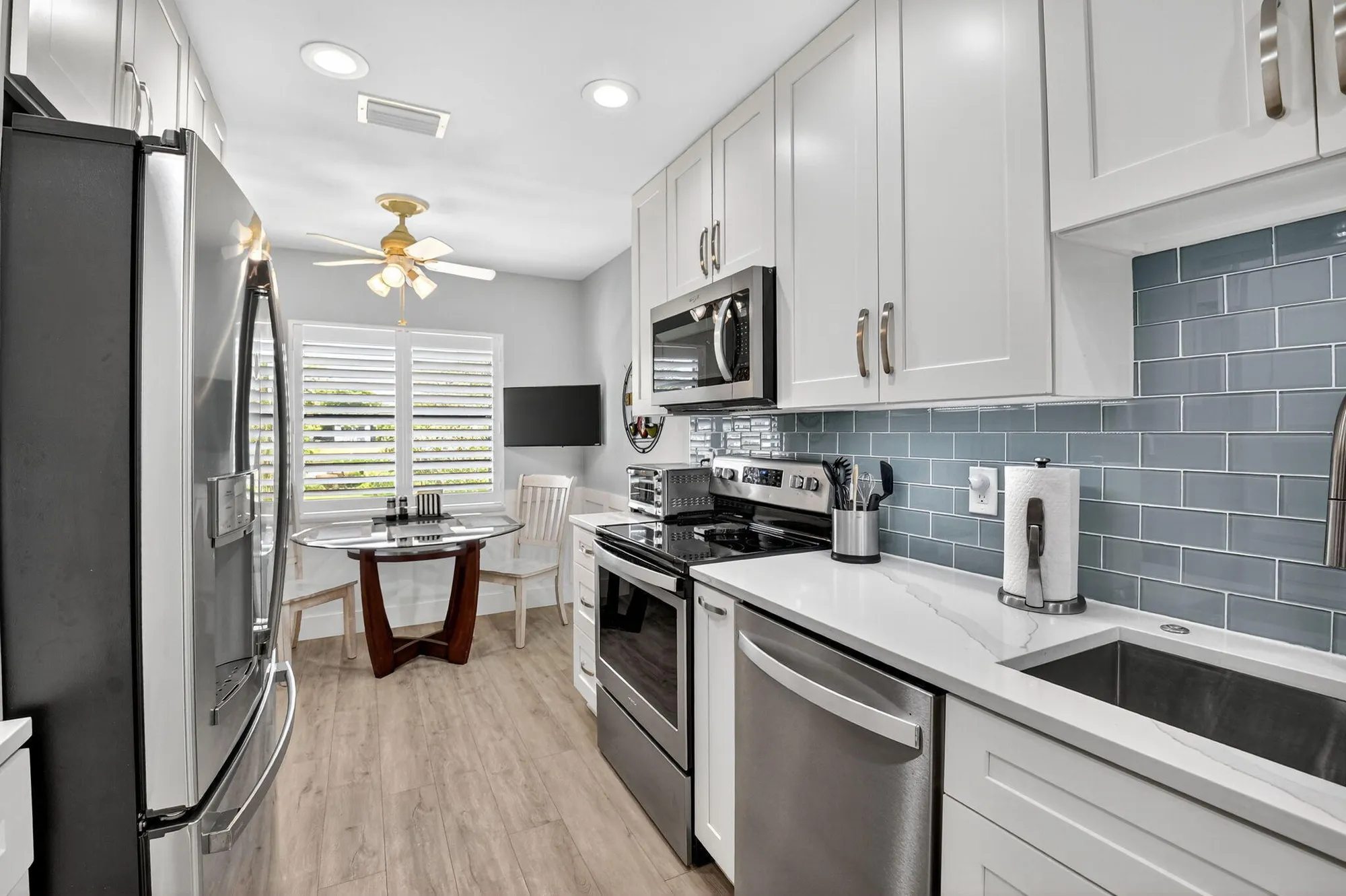 Property Slideshow image 8 of 84 | 13 southport ln f, Boynton Beach, FL, 33436