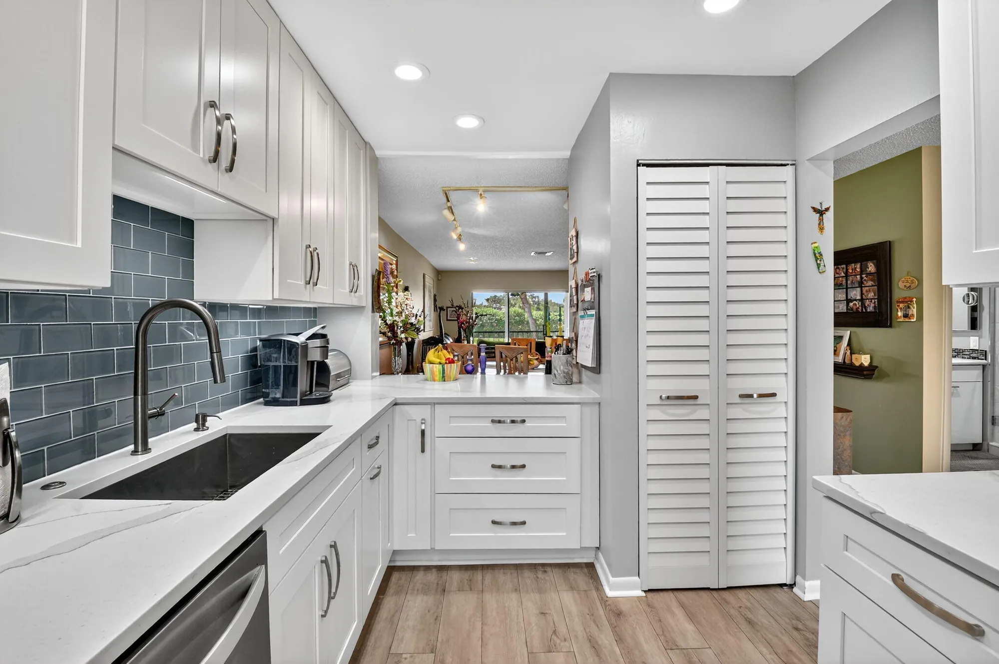 Property Slideshow image 12 of 84 | 13 southport ln f, Boynton Beach, FL, 33436