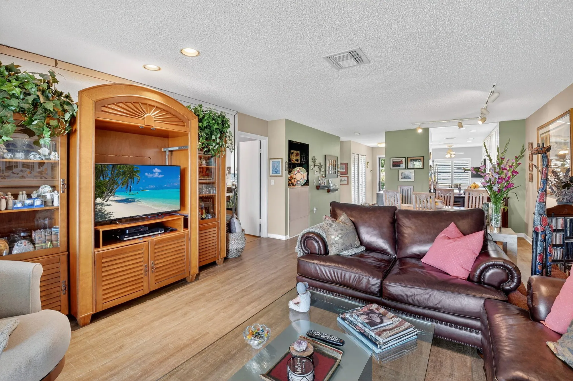 Property Slideshow image 23 of 84 | 13 southport ln f, Boynton Beach, FL, 33436