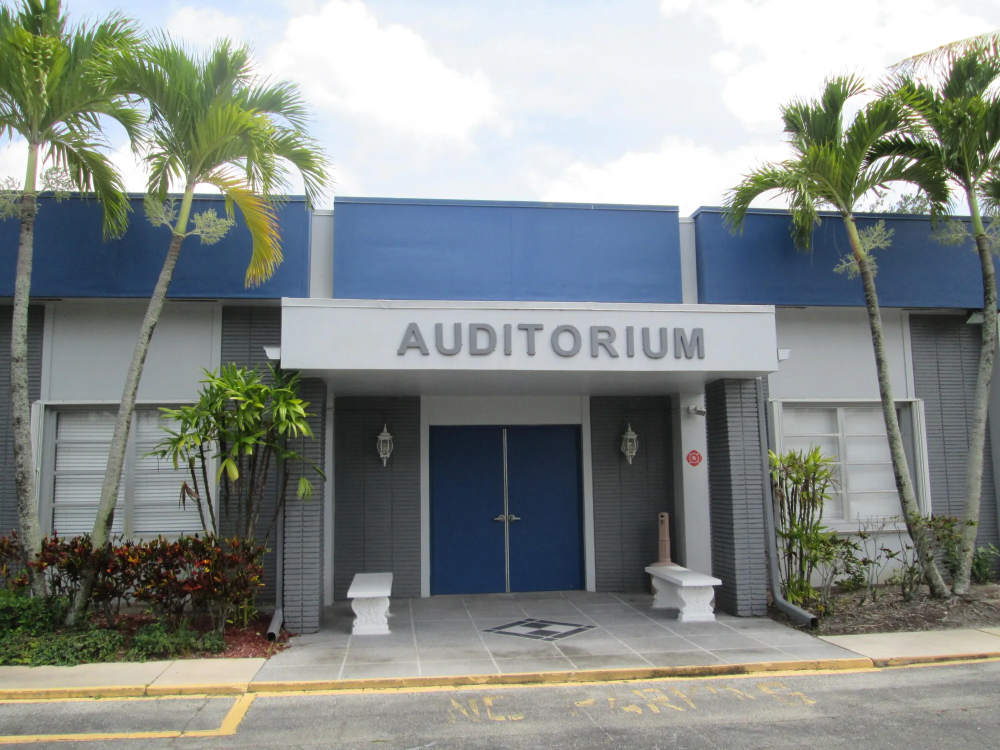 Property Slideshow image 38 of 46 | 2670 barkley dr e unit ee e, West Palm Beach, FL, 33415