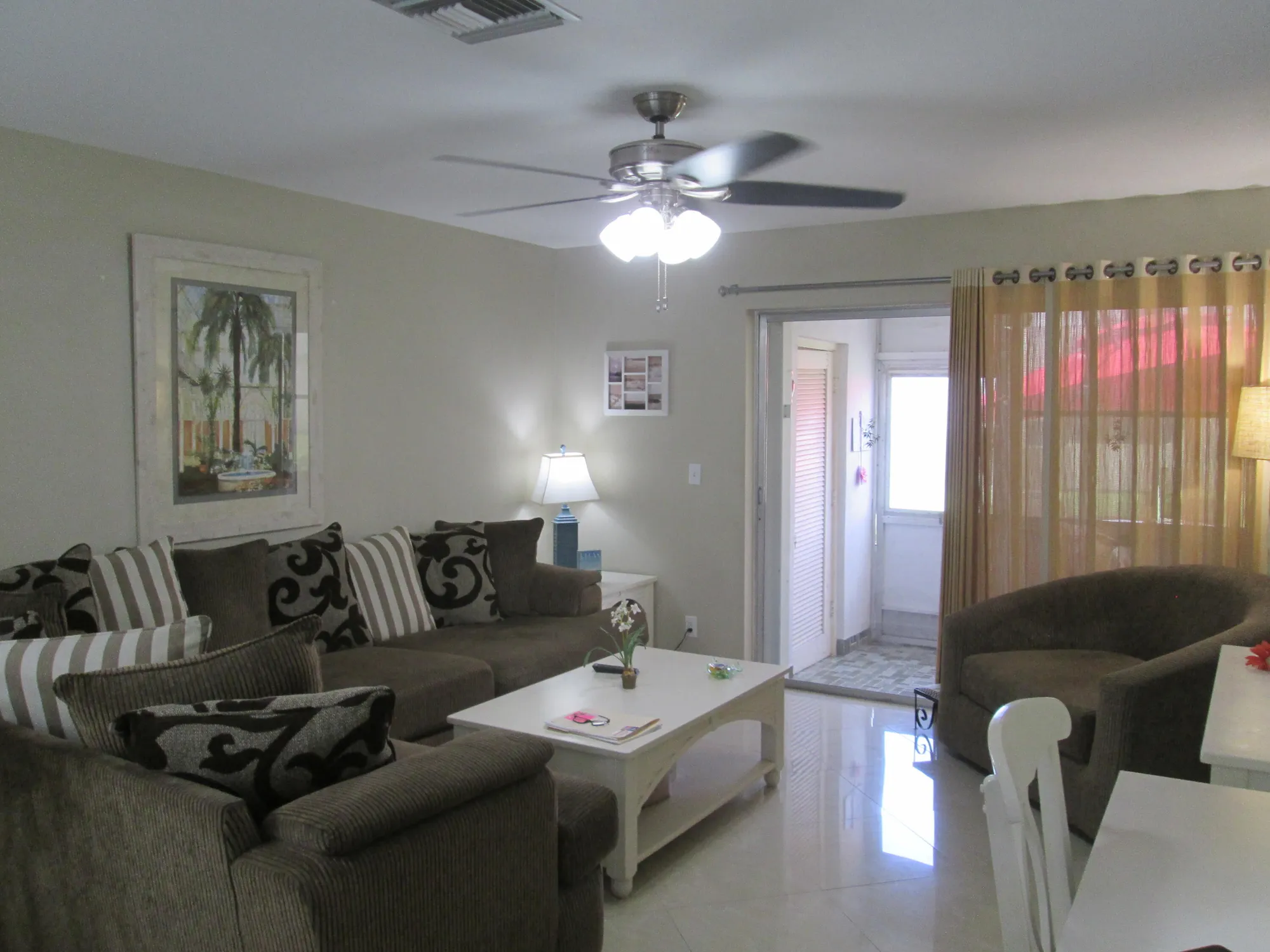 Property Slideshow image 10 of 46 | 2670 barkley dr e unit ee e, West Palm Beach, FL, 33415